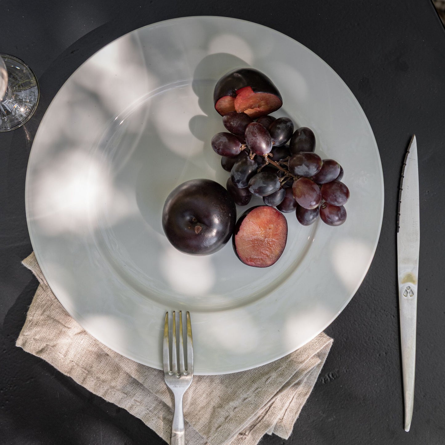 PLUME - Assiette plate en porcelaine D21cm - blanc