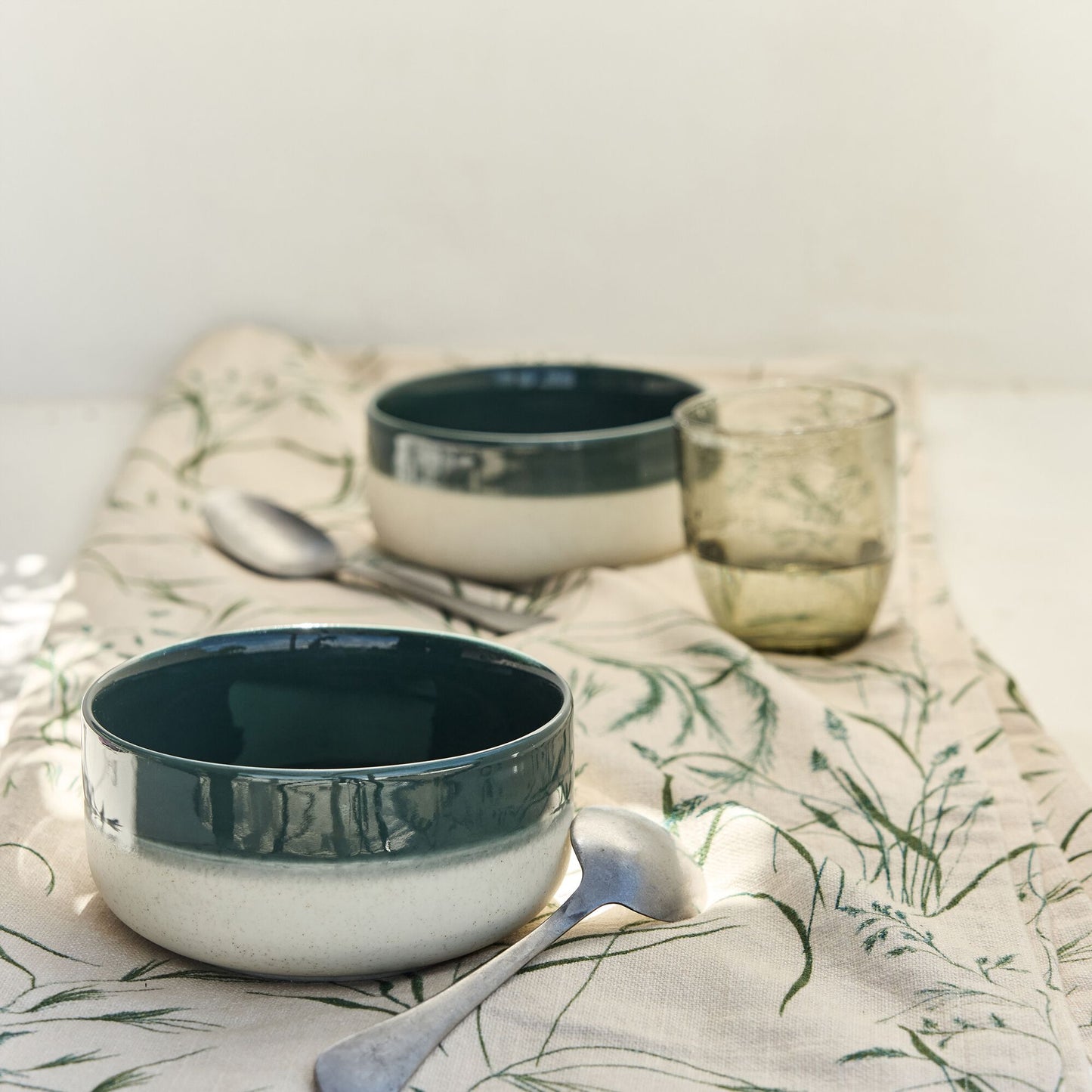 TROIA - Bol en grès D14,5cm - vert oyat