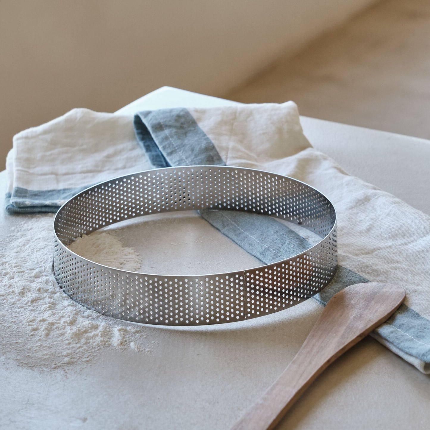PATISDECOR - Cercle de cuisson perforé en inox D20cm - argenté
