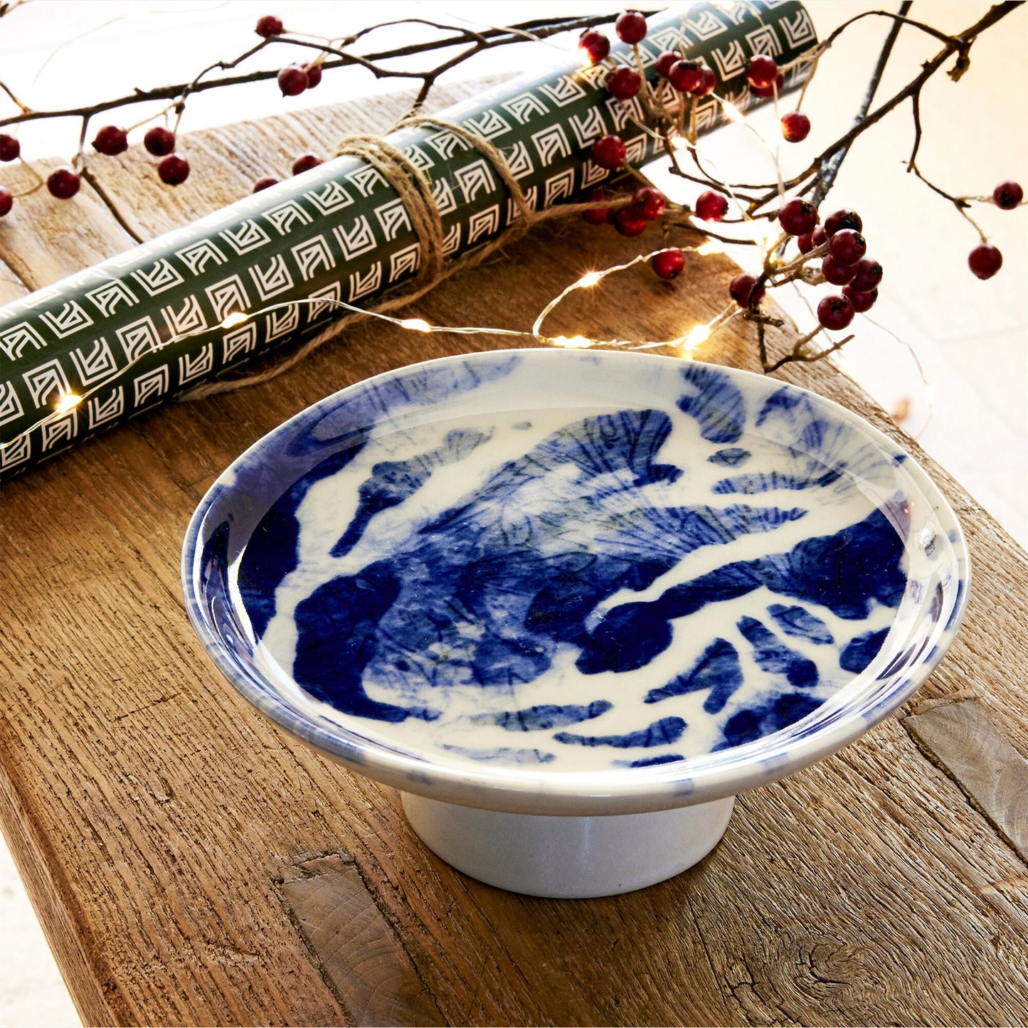 VALANDE - Coupe décorative sur pied en grès D16,5cm - bleu