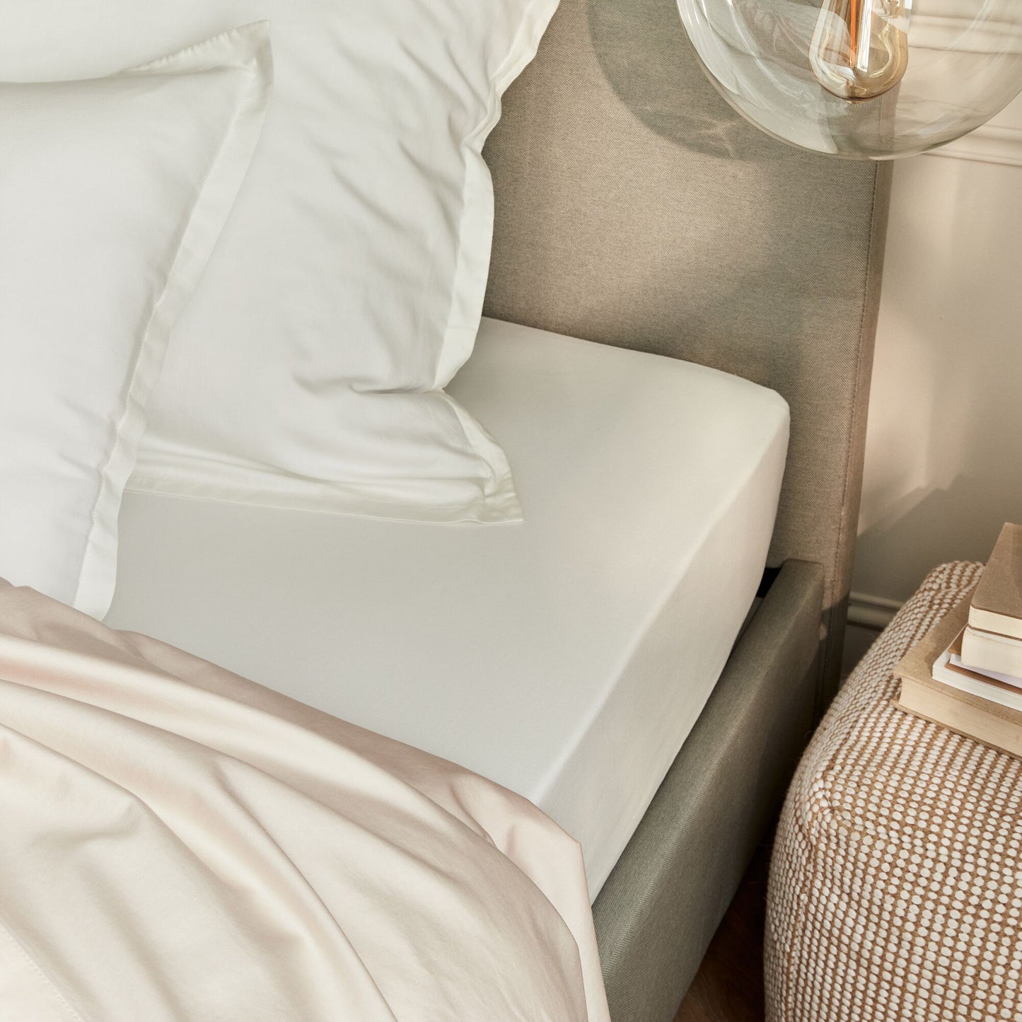 SATINE - Drap housse en satin lavé 140x200cm B30cm - blanc ventoux