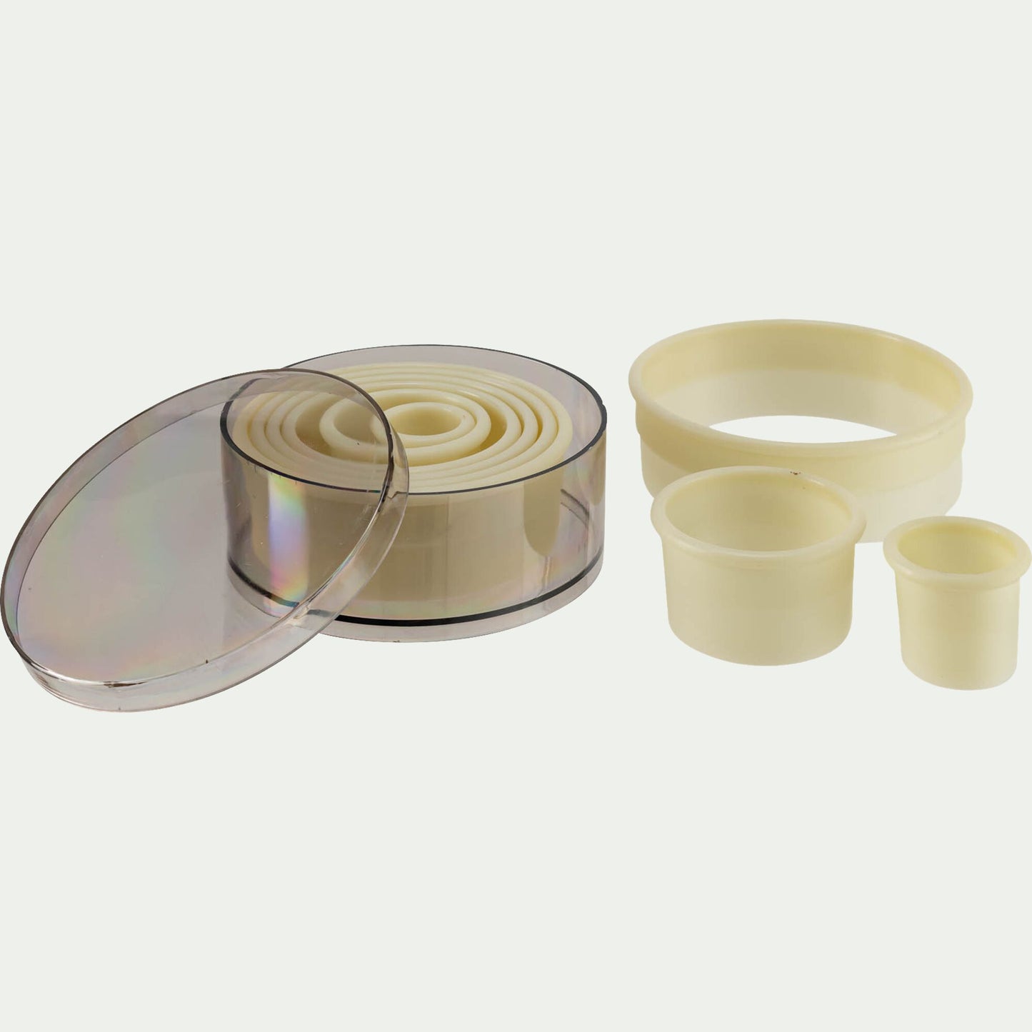 PATISDECOR - Lot de 9 découpoirs ronds lisses assortis - blanc