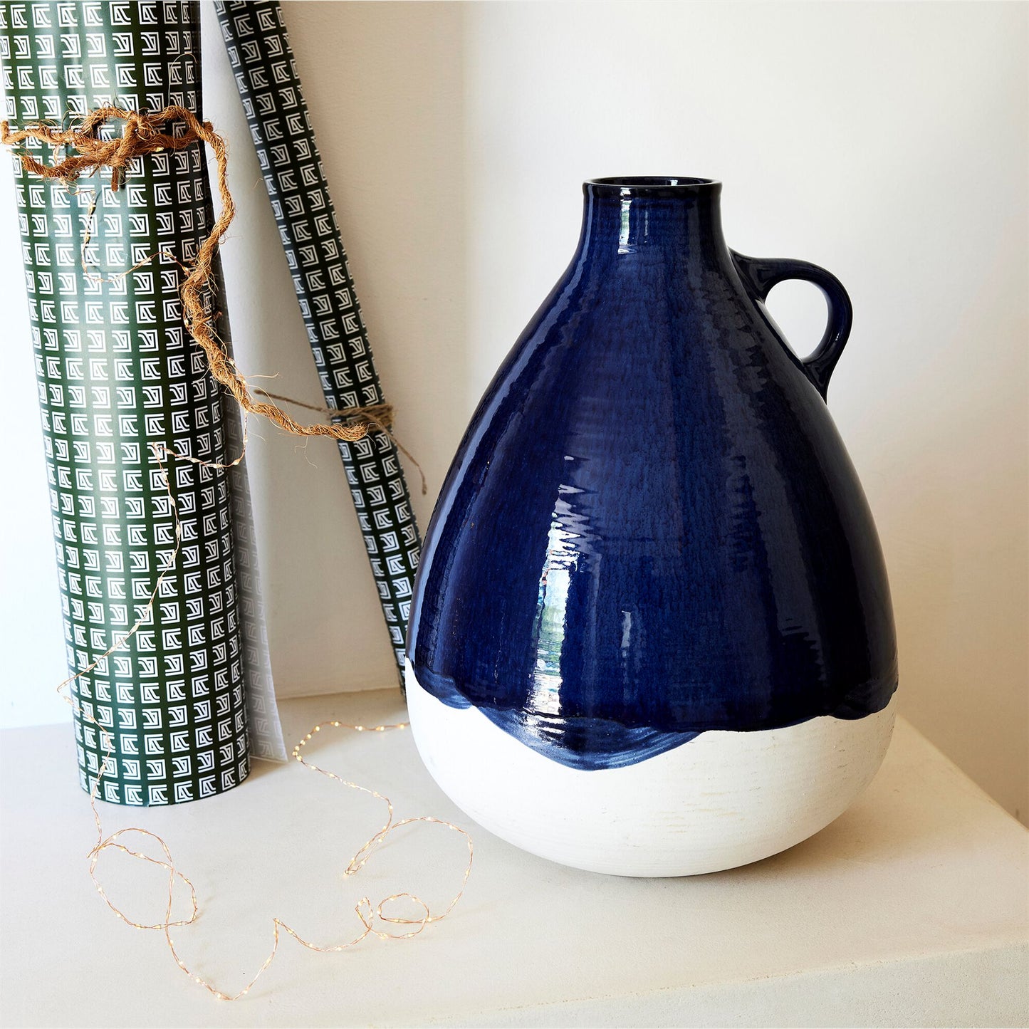 PALOMINA - Vase pichet en faïence H33,5cm - bleu