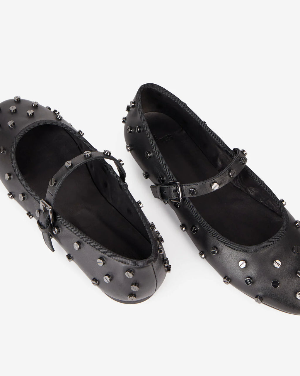 Ballerines en cuir noir avec clous