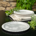 ABILIO - Assiette plate ondulée en grès D27,5cm - blanc ventoux