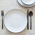 ANNE - Assiette plate en grès avec liseré noir D26,8cm - blanc