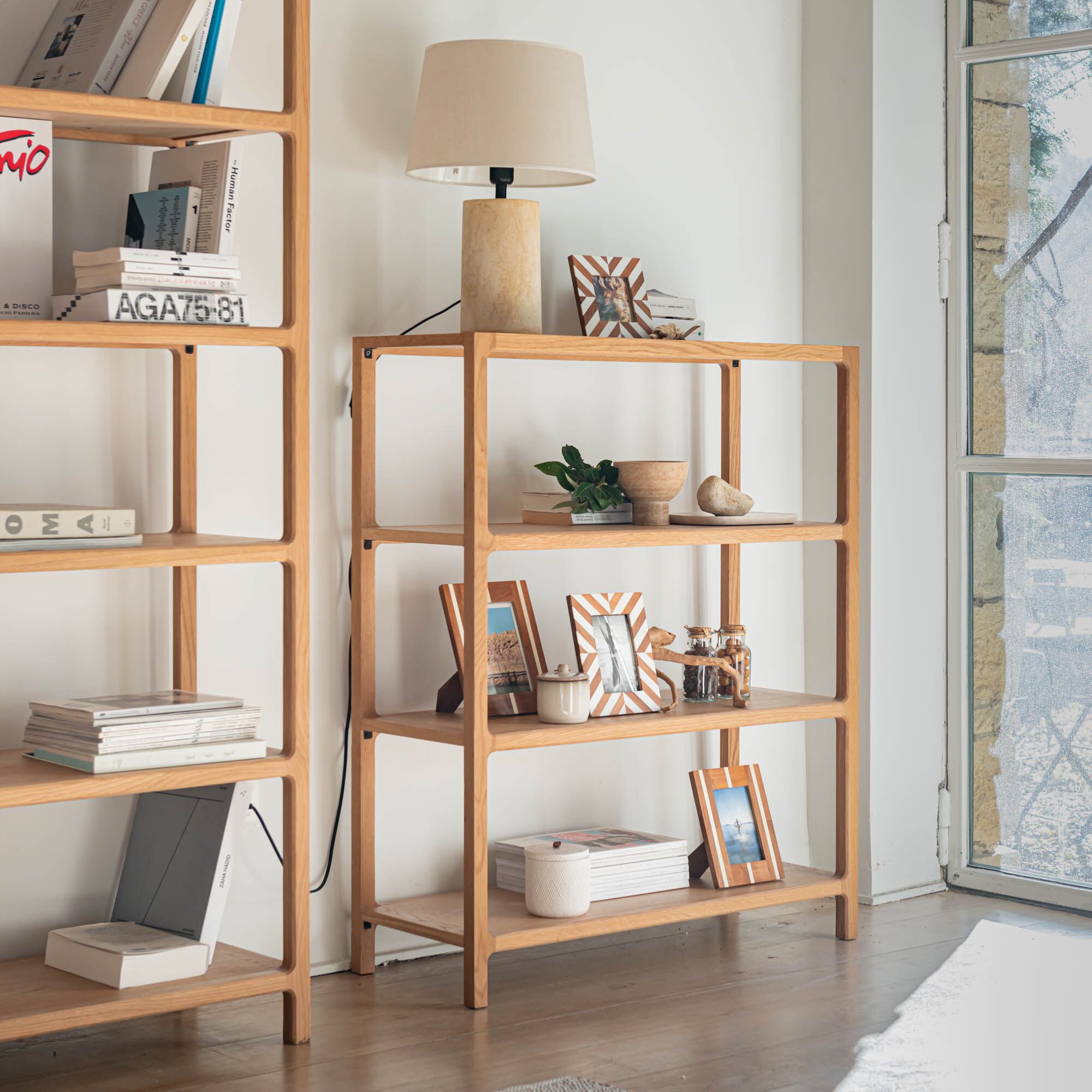 ISLA - Bibliothèque 3 étagères en chêne L90xl35,5xH110,5cm - bois clair