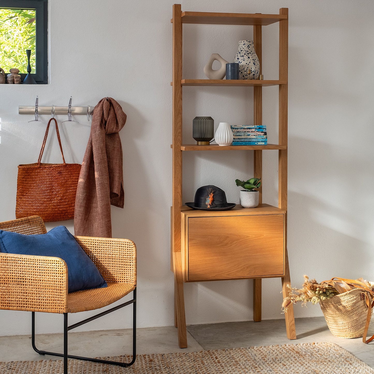 PORTCARRY - Bibliothèque en bois de chêne H192xL68cm - bois clair