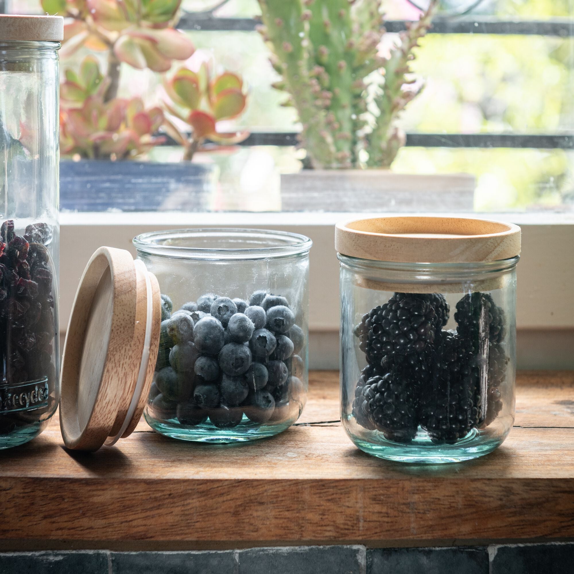 AQUA - Bocal en verre recyclé avec couvercle en bois 35cl - transparent