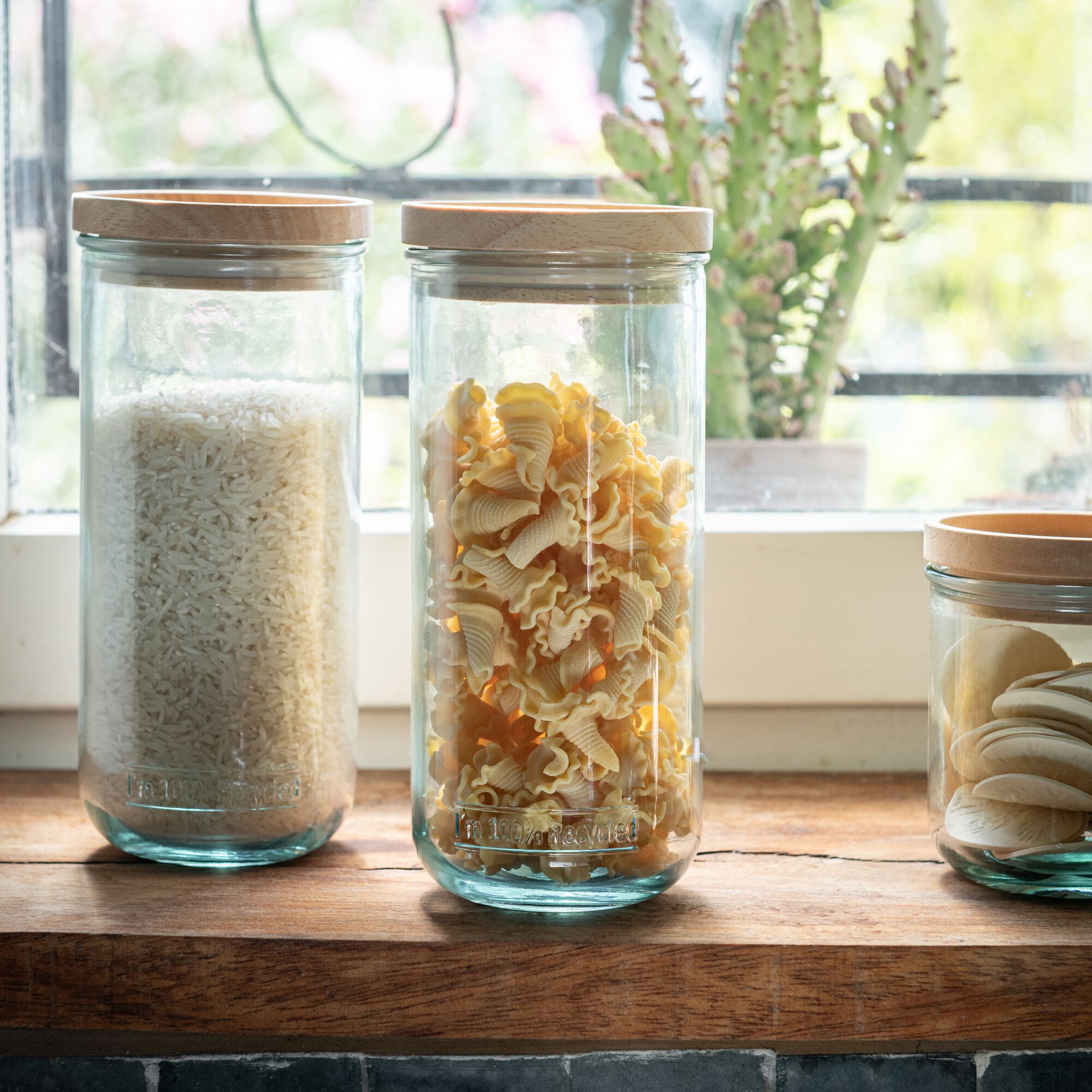 AQUA - Bocal en verre recyclé avec couvercle en bois 82cl - transparent