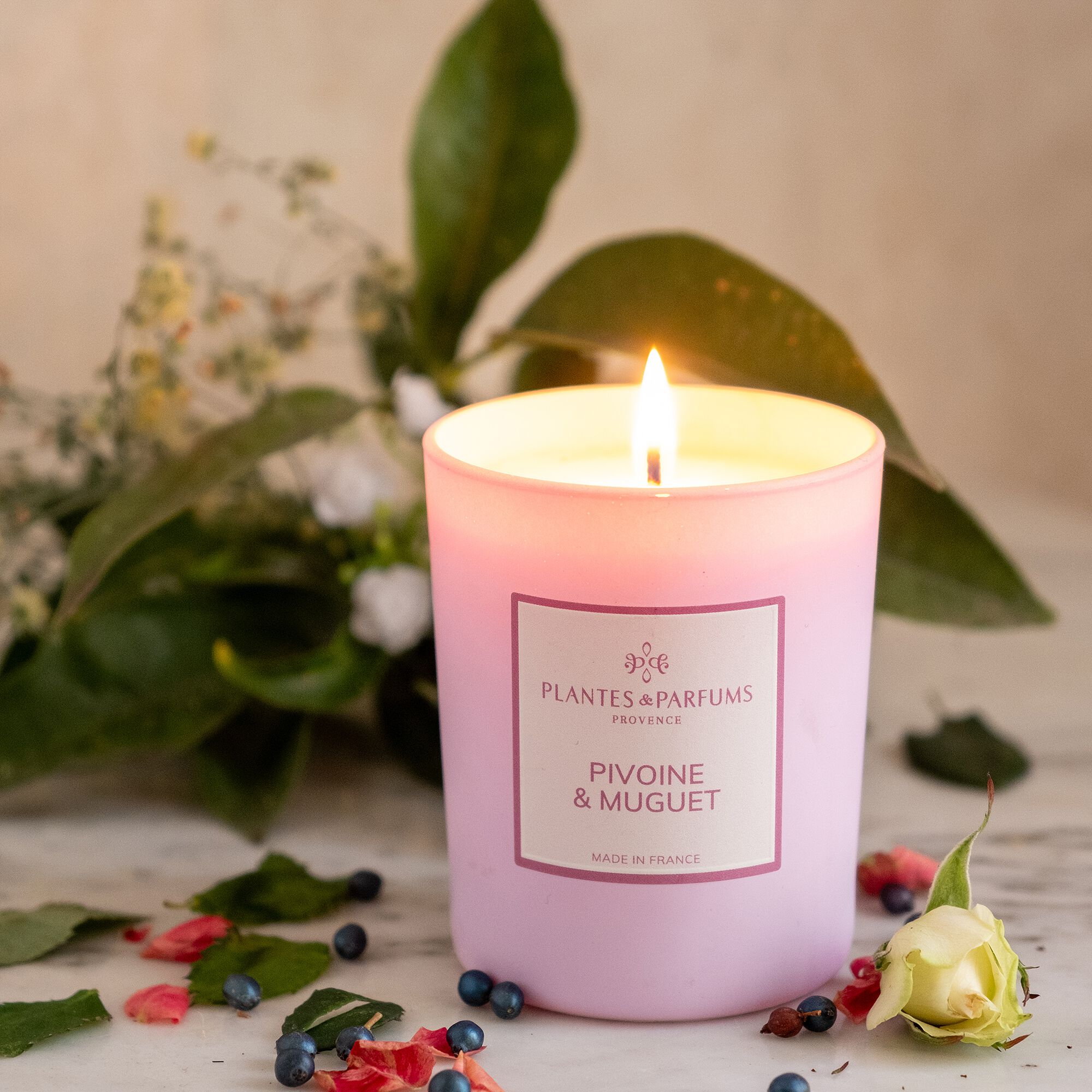 MANON - Bougie parfumée senteur Pivoine Muguet 180g