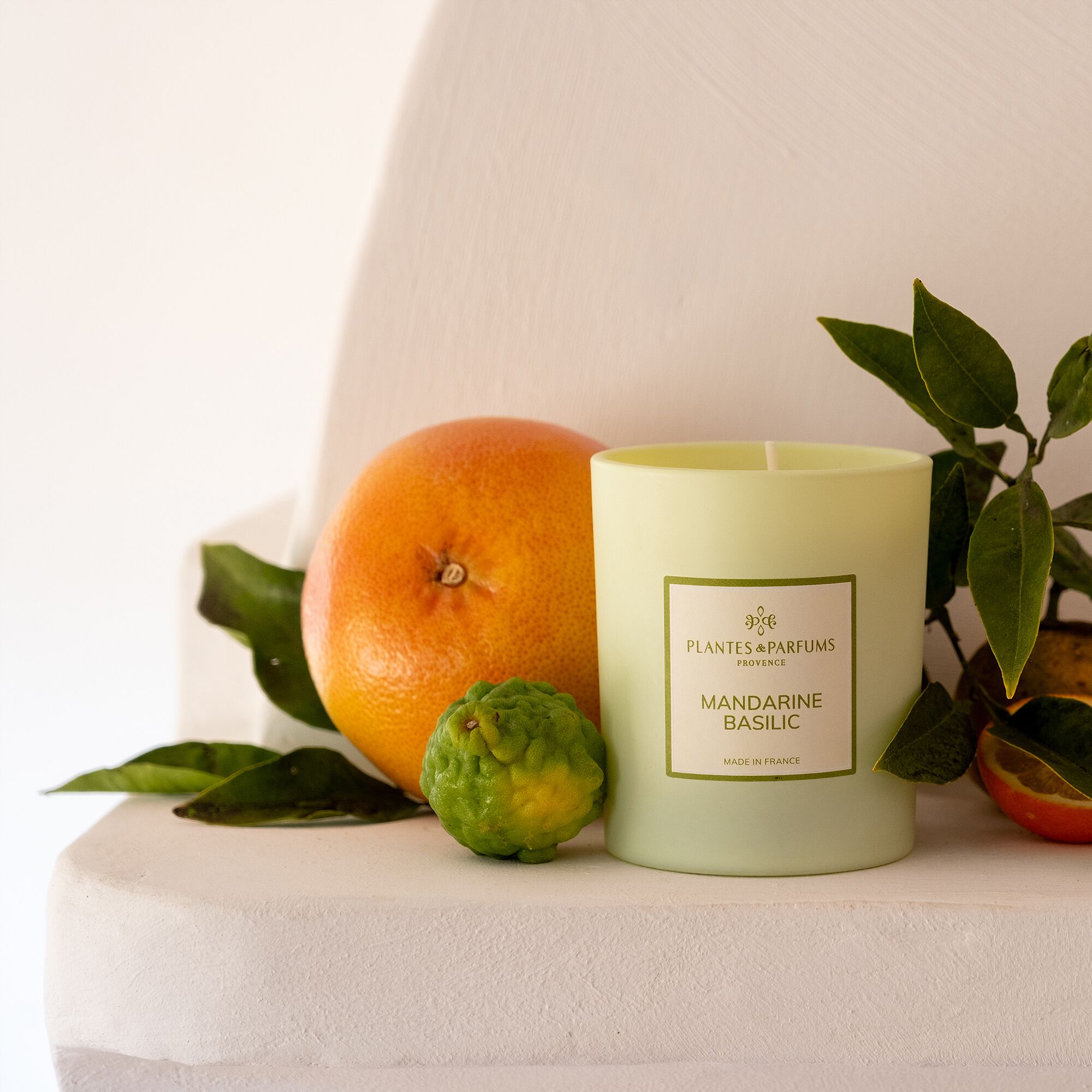 MANON - Bougie parfumée senteur mandarine et basilic 180g