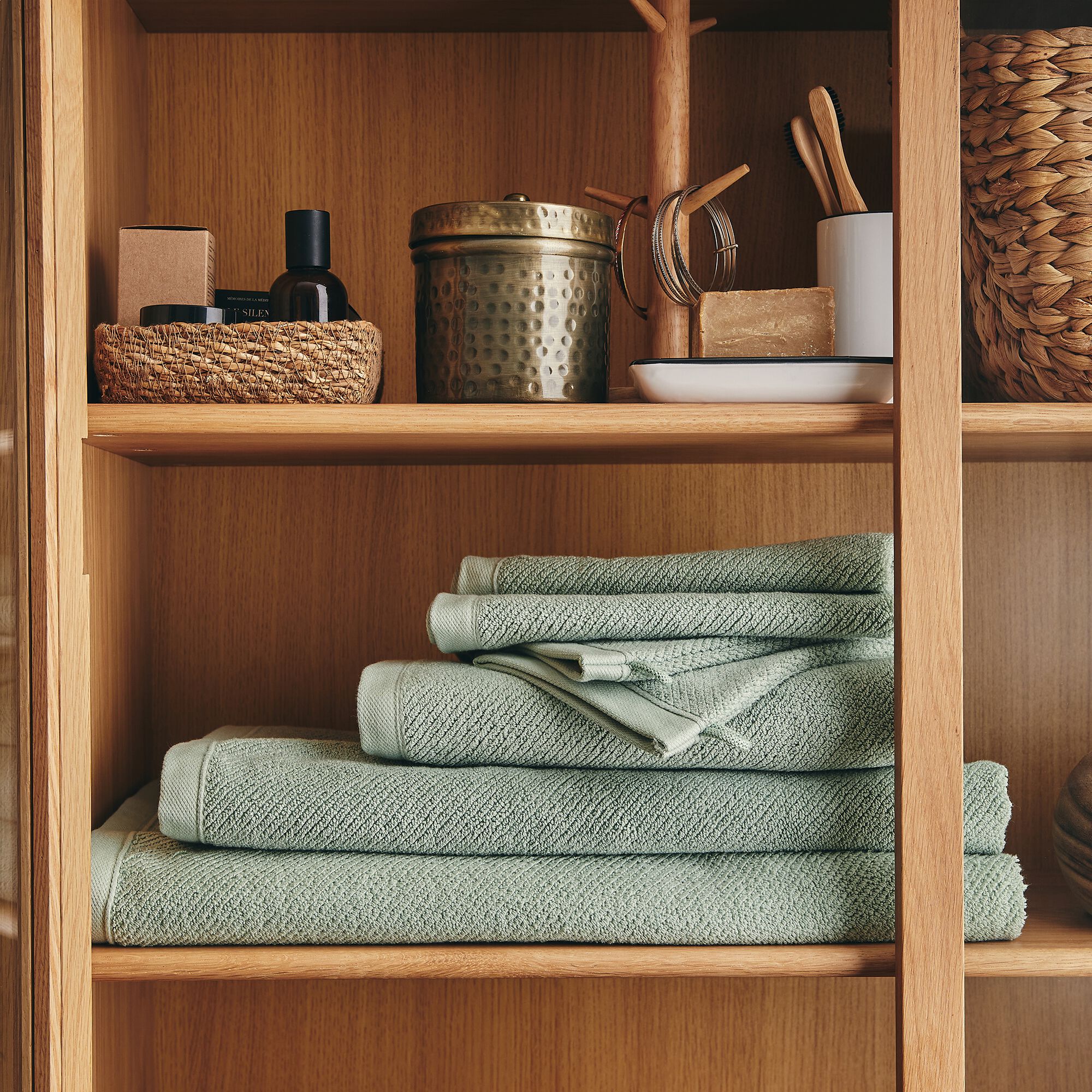 COLINE - Linge de toilette en bouclettes de coton bio - vert olivier