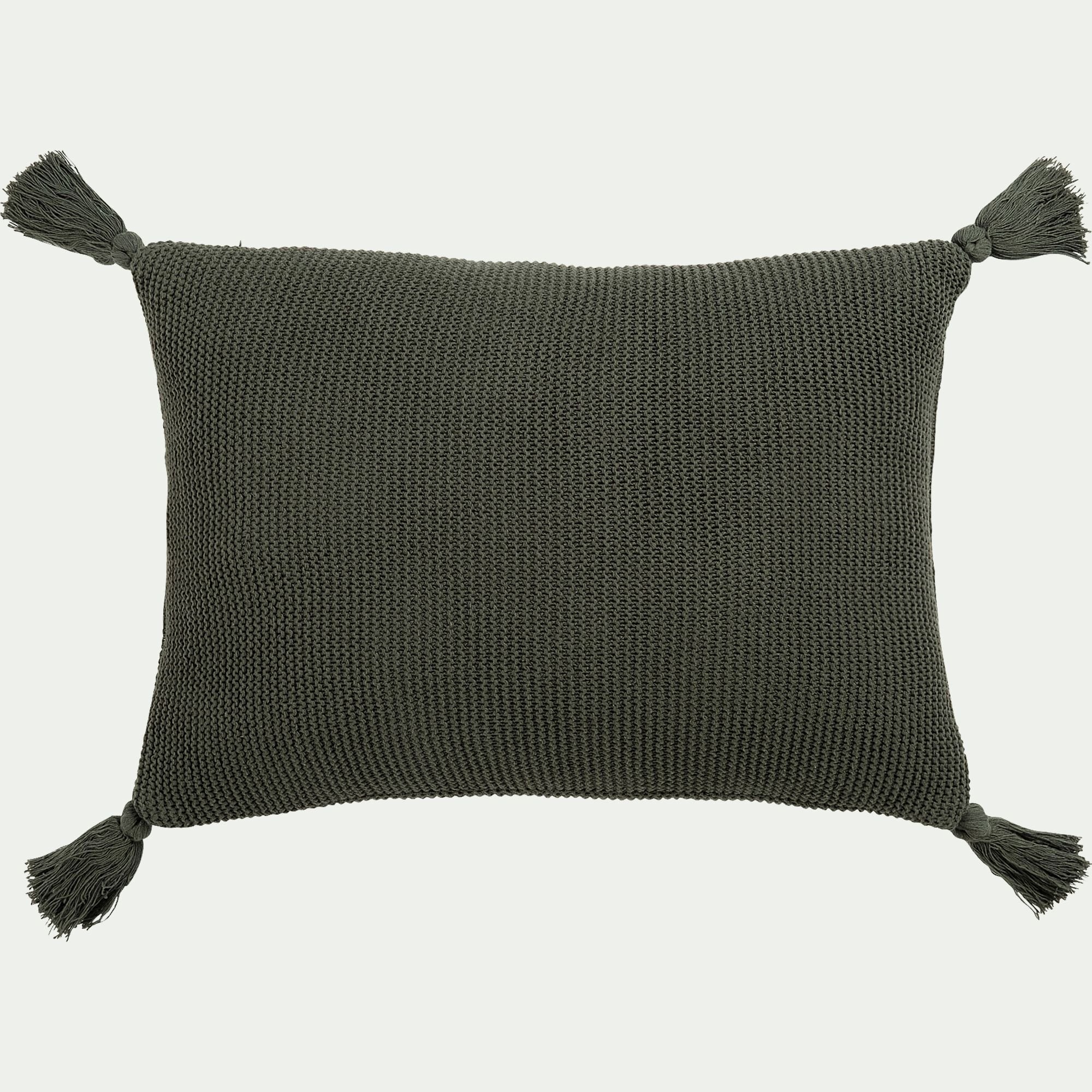 BAHIA - Coussin à pompons tricoté en coton 35x50cm - vert cèdre