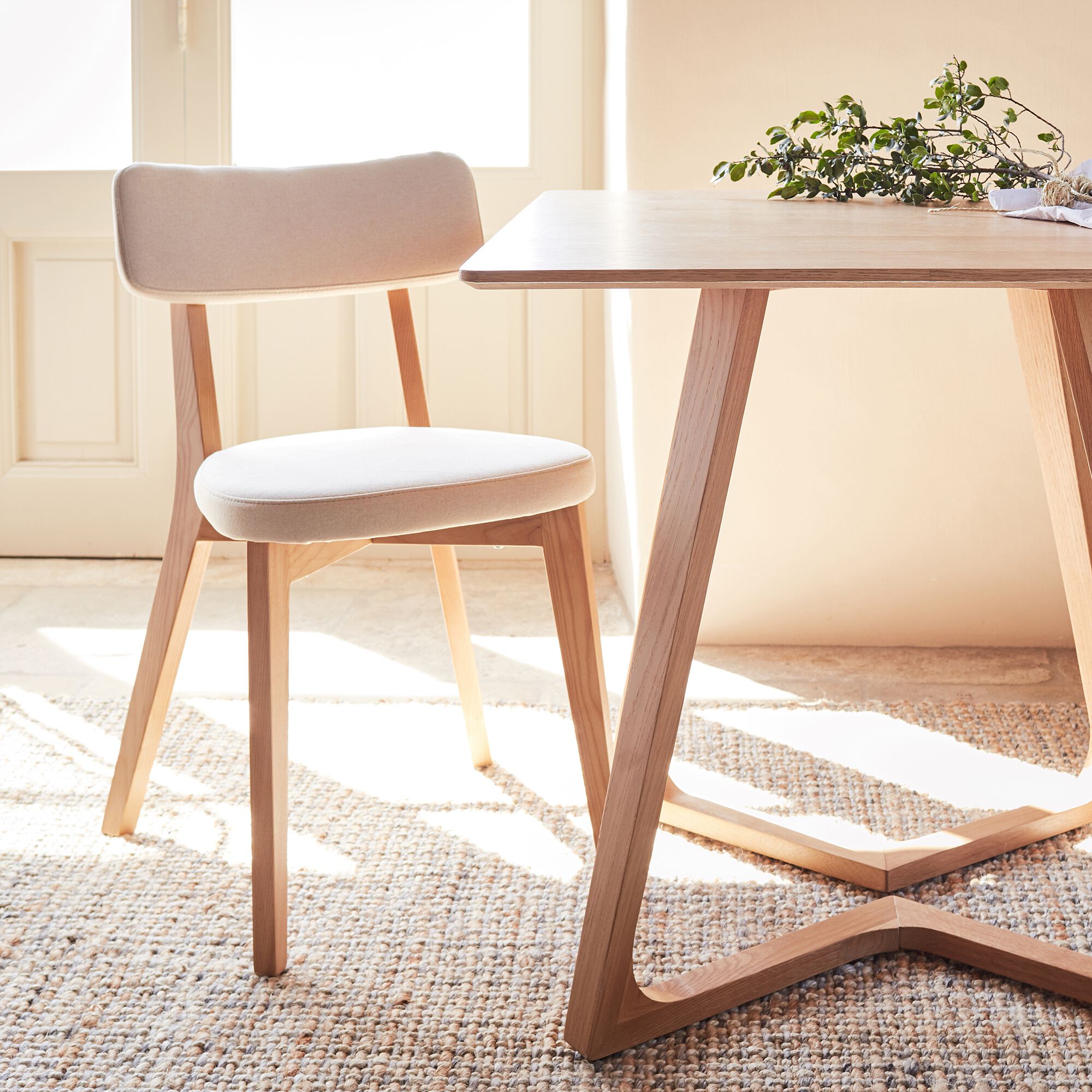 AMEDEE - Chaise en tissu - blanc nougat