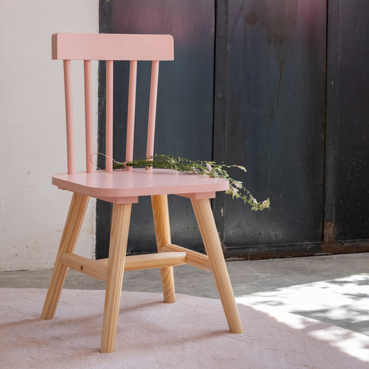 HELGA - Chaise enfant en bois de hêtre - rose sable
