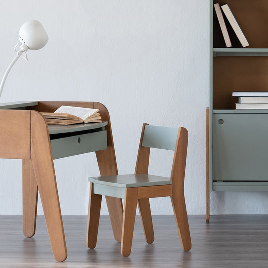 RAPHAEL - Chaise enfant en acacia - vert olivier