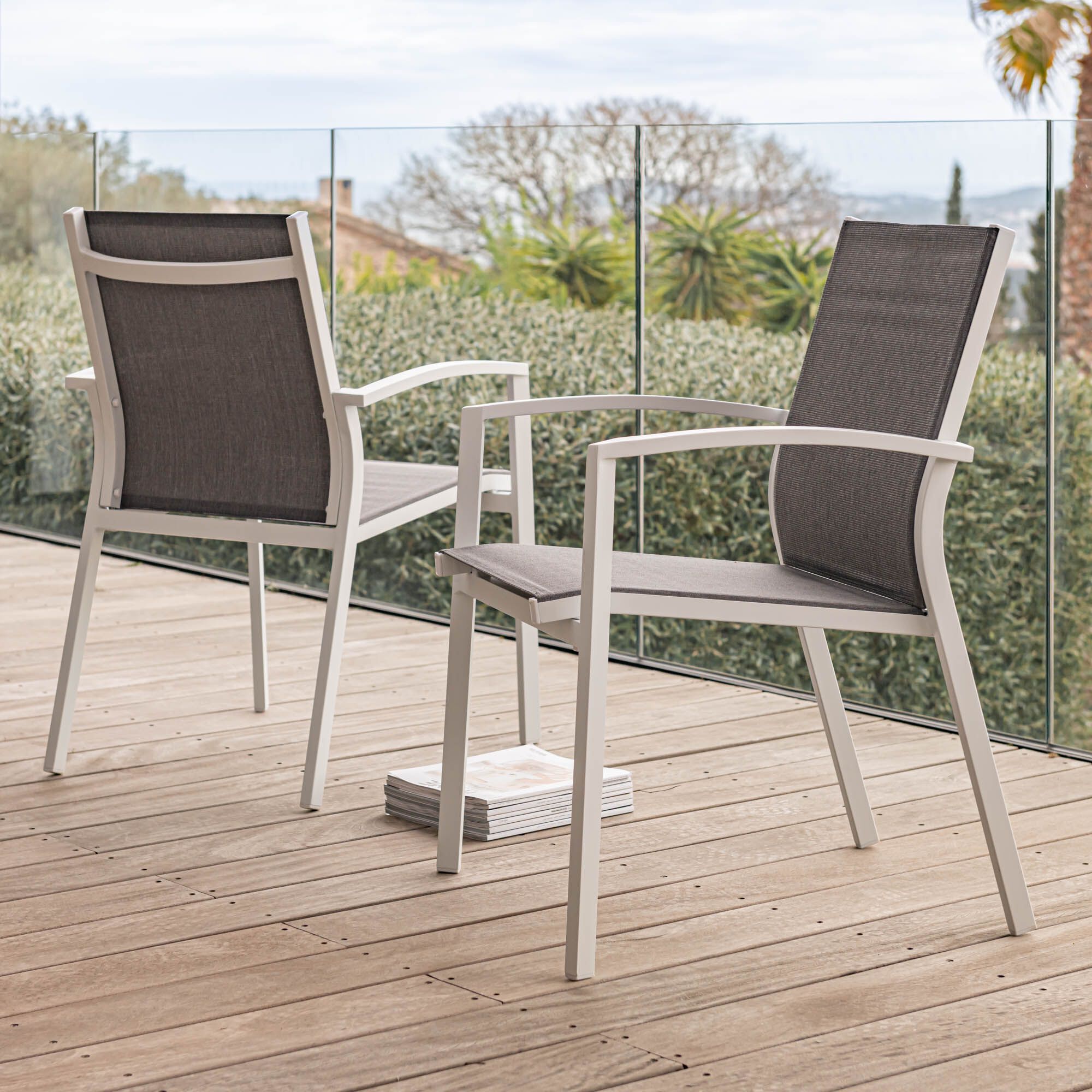 LANCIANO - Chaise de jardin avec accoudoirs en aluminium - gris