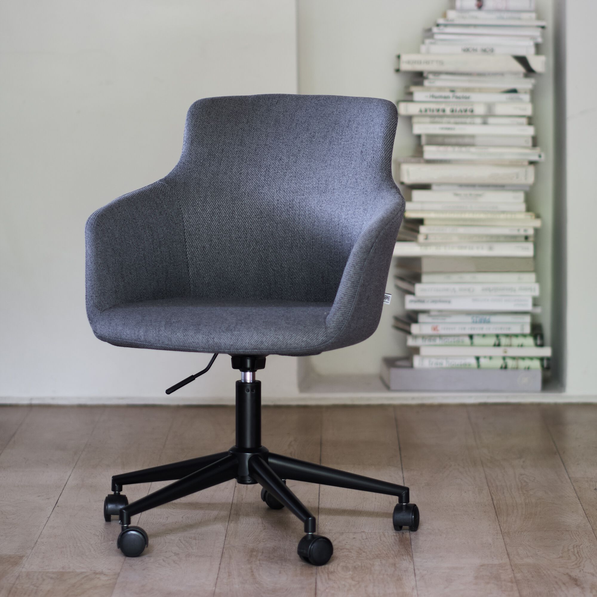 JORA - Chaise de bureau à roulettes en tissu - gris restanque