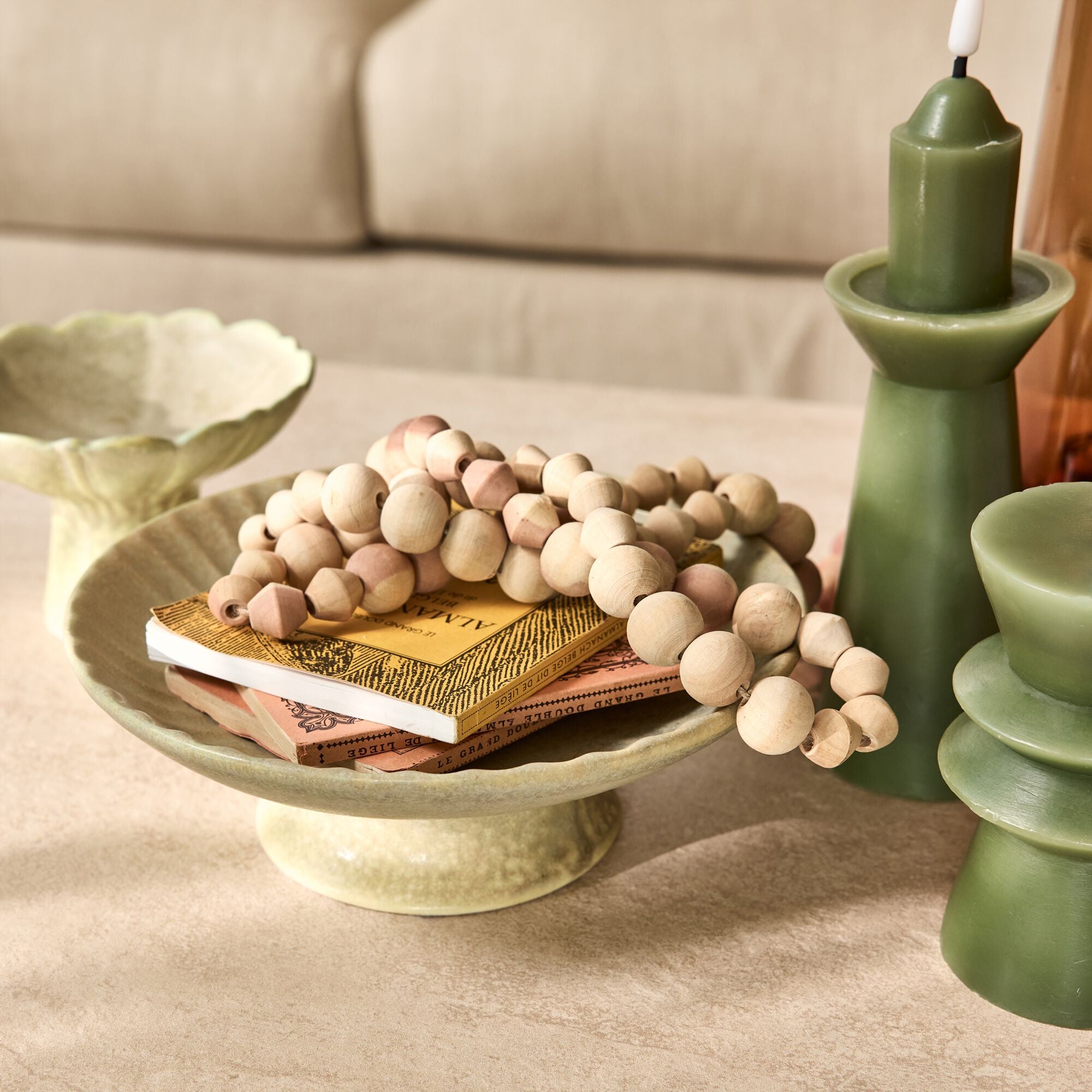 LANDEN - Coupe décorative sur pied en céramique D21cm - beige