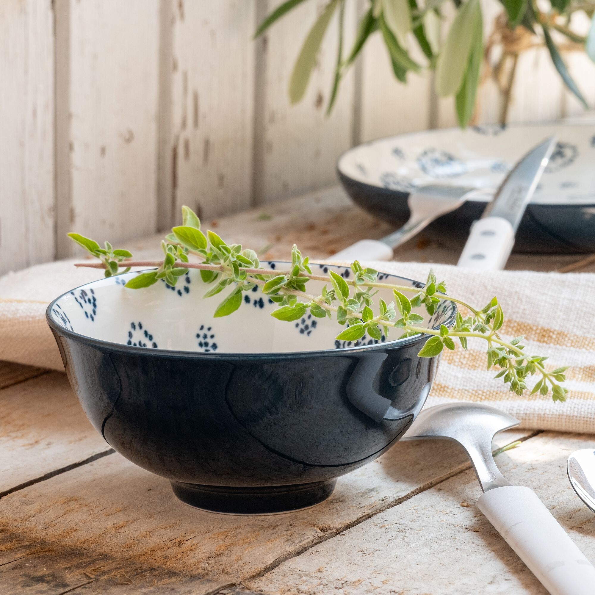 AMANDE - Coupelle en porcelaine motif amande D11,7cm - bleu