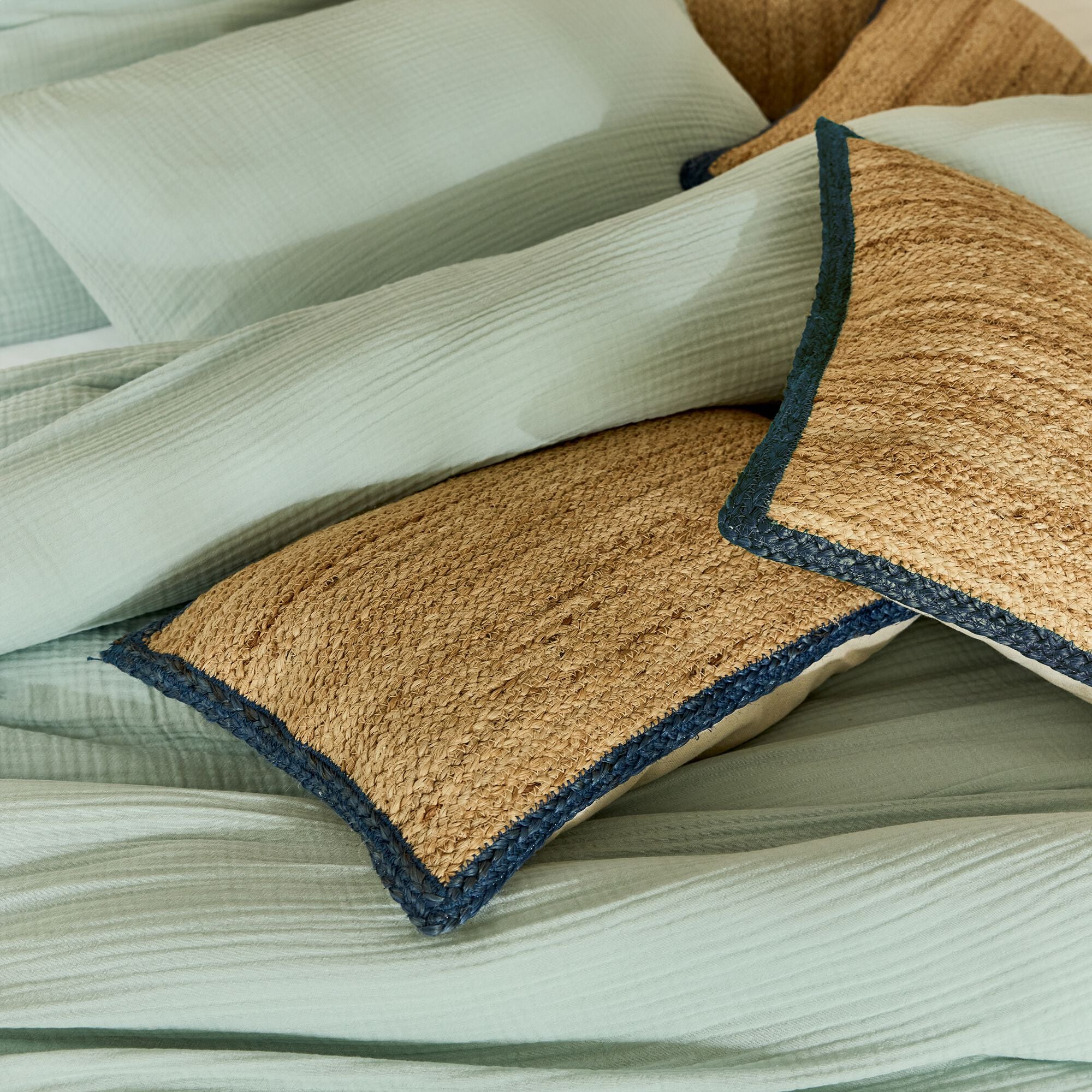 LOZE - coussin en jute avec finition liseré 35x50cm - naturel