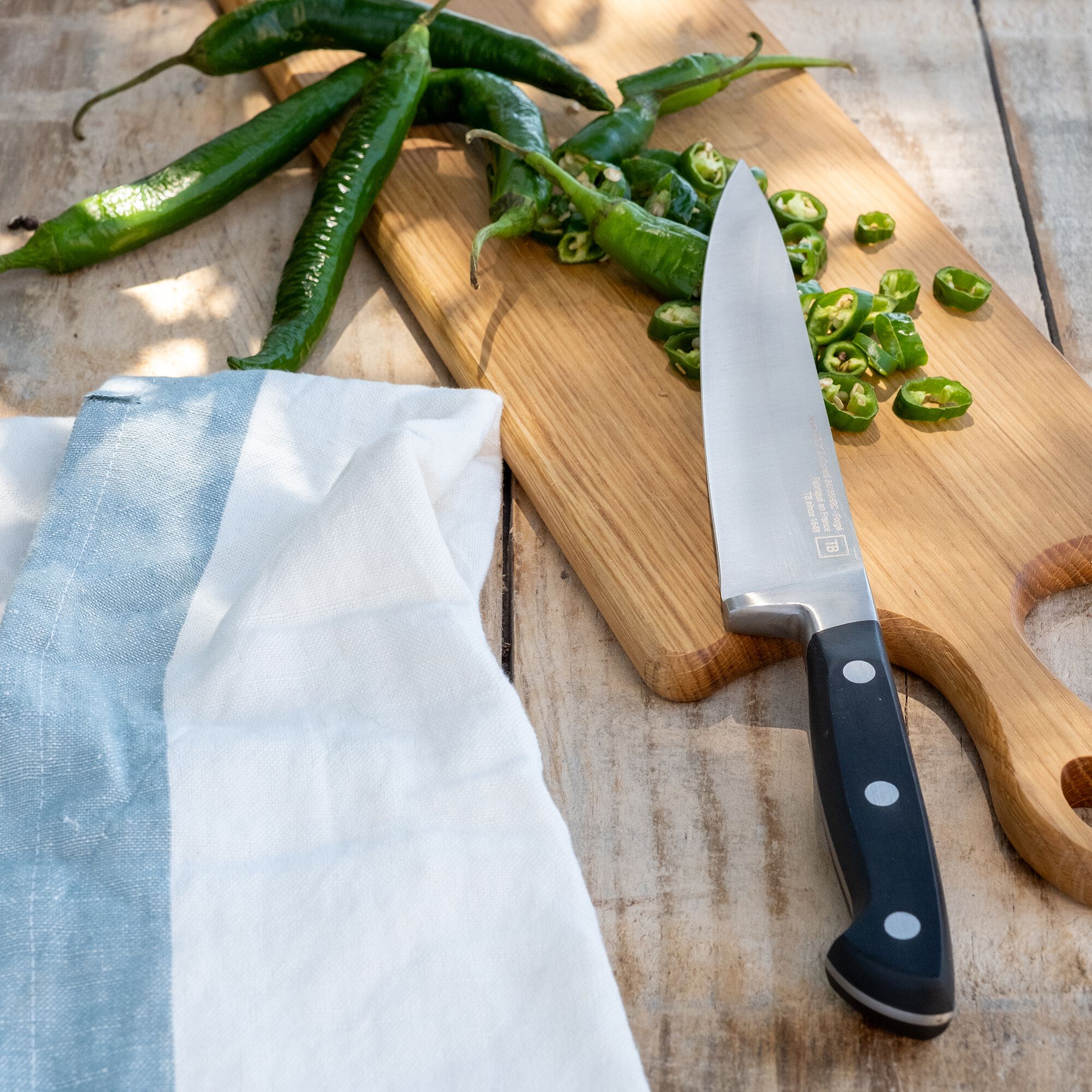 MAITE - Couteau de cuisine forgé avec lame 17cm en métal