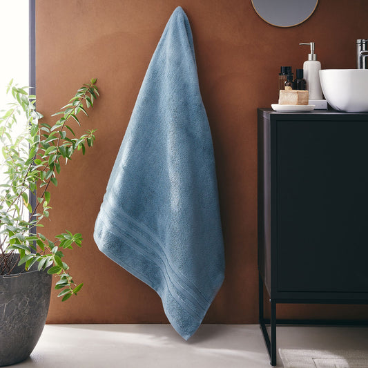 NOUN - Drap de bain bouclette en coton - bleu autan 100x150cm