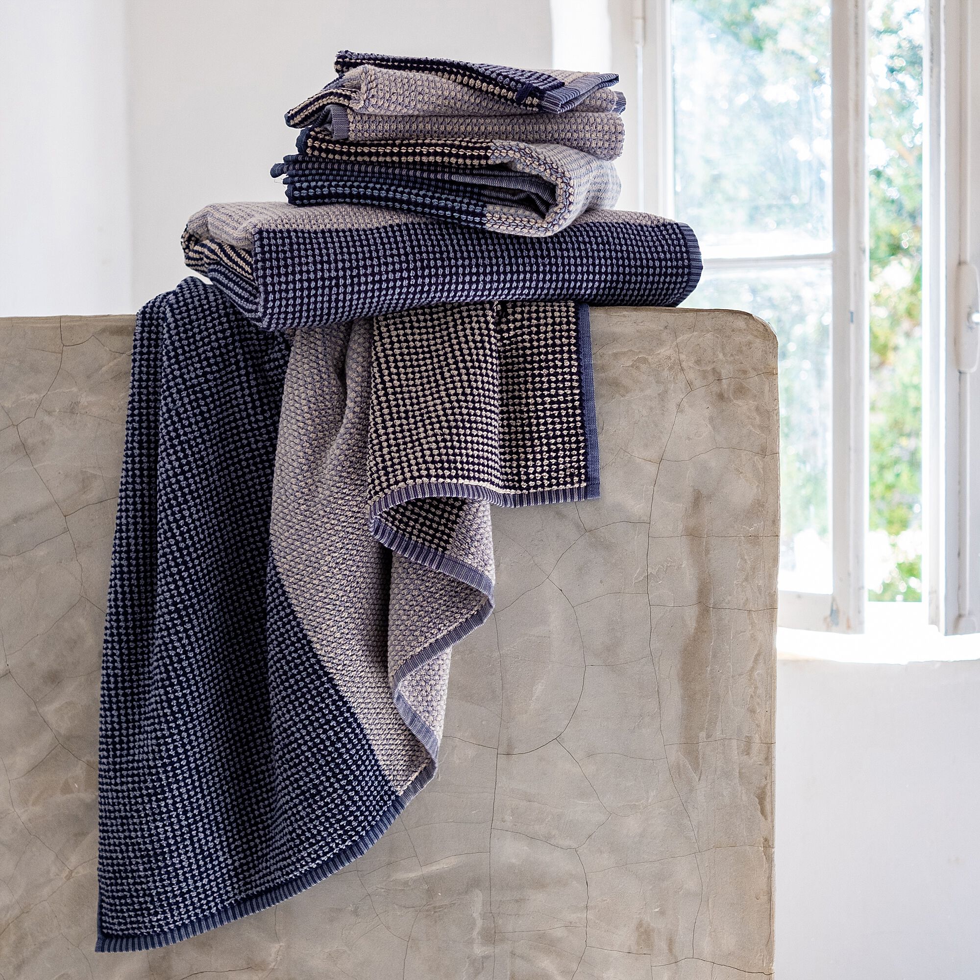 HUGO - Linge de toilette bouclette jacquard en coton - bleu