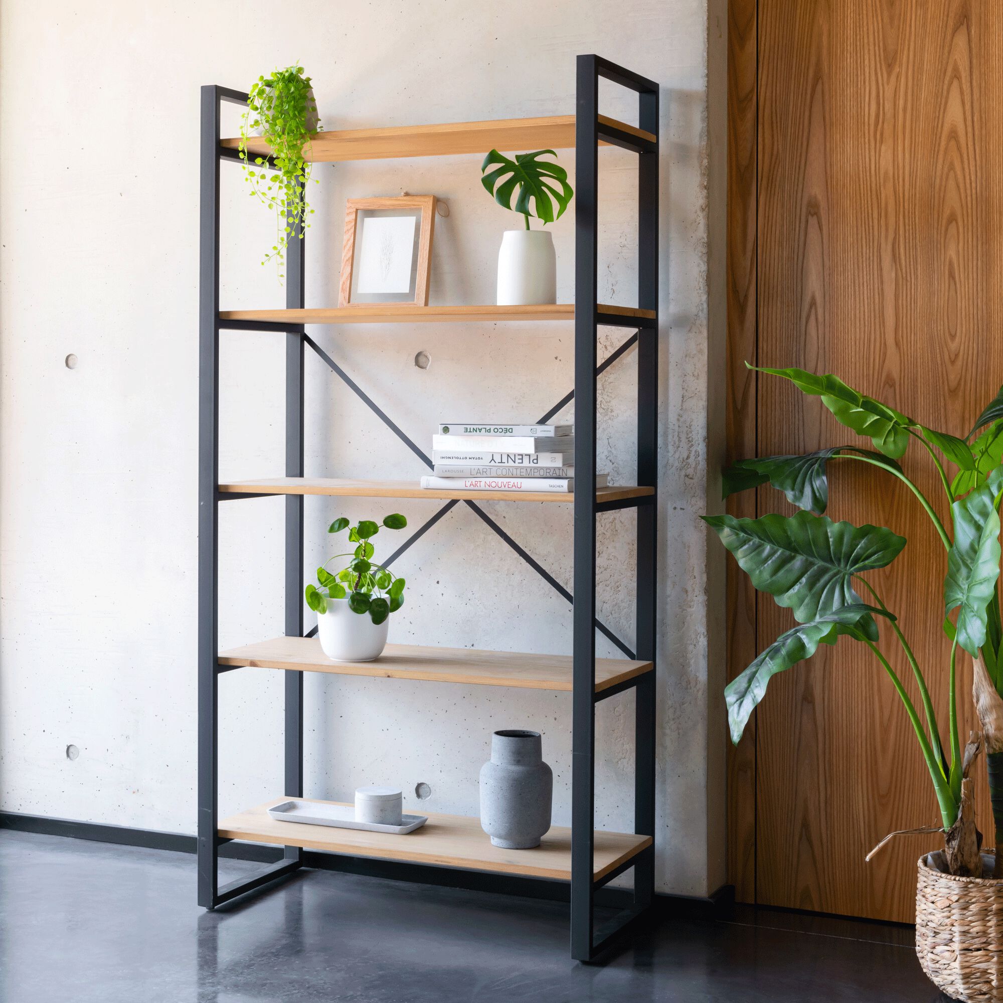 ENDOUME - Étagère 5 tablettes en métal noir et pin massif - bois clair h180cm