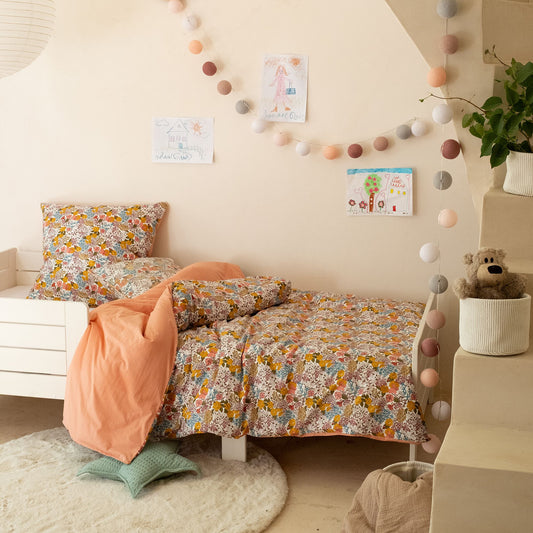 BUTINE - Housse de couette enfant 140x200cm et 1 taie d'oreiller 65x65cm en coton - motifs butine jour
