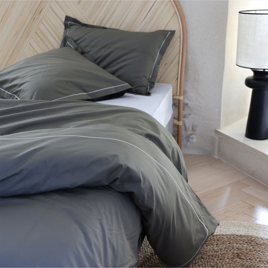 MARLY - Housse de couette en percale de coton 240x220cm - vert cèdre