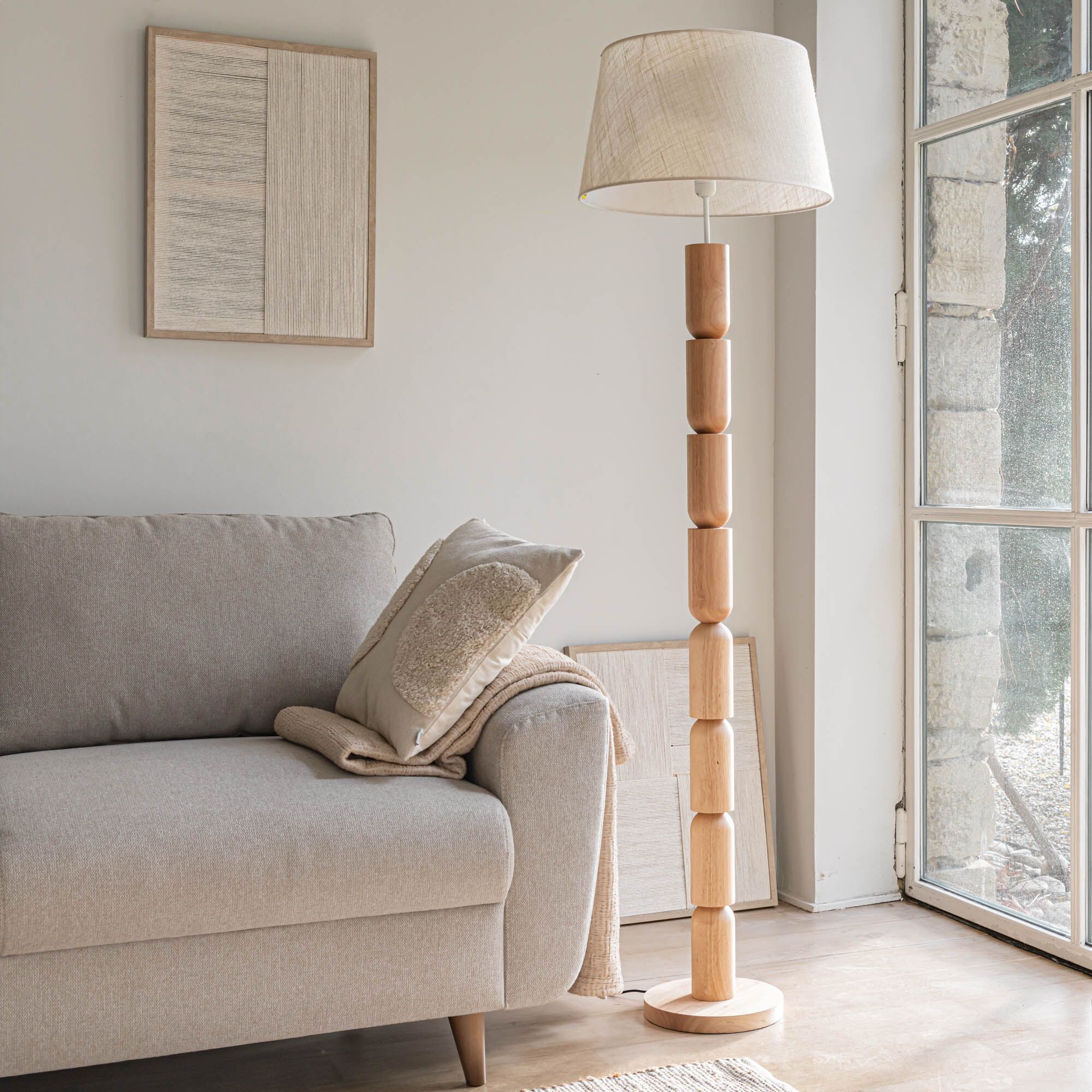 AGIOS - Pied de lampadaire en bois d'hévéa H152 cm - bois clair
