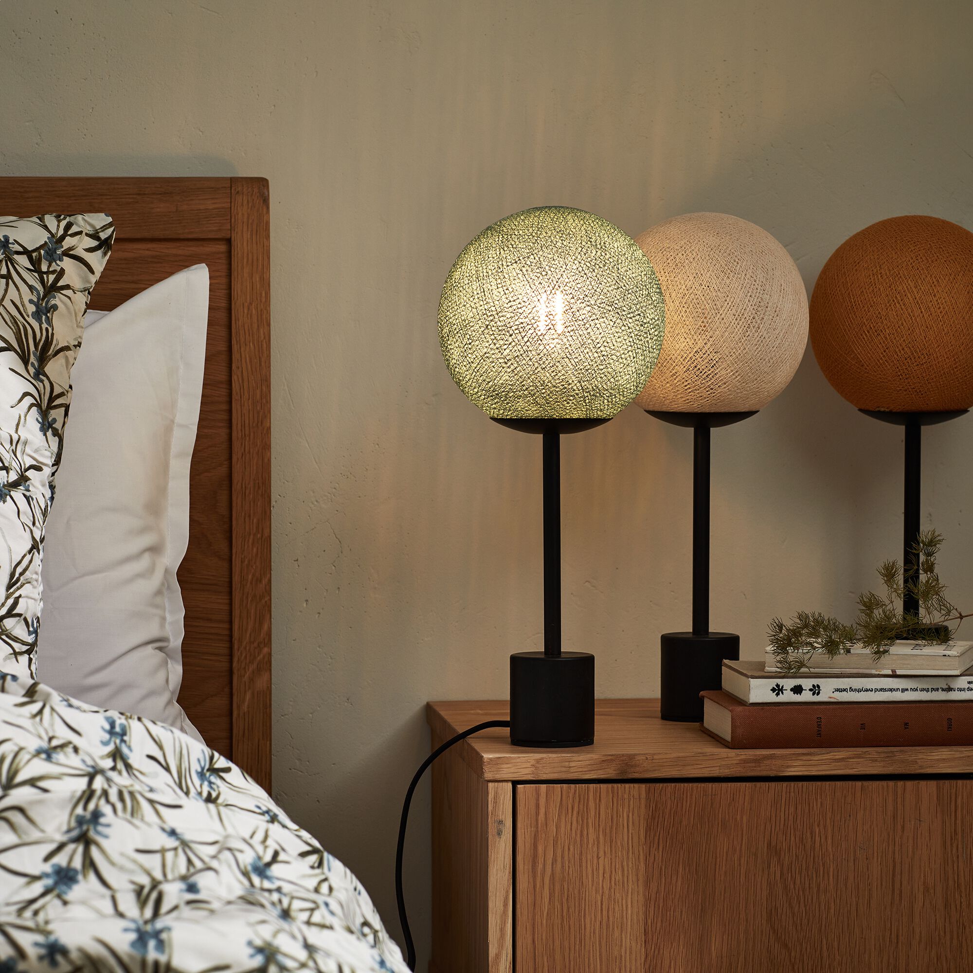 APAPA - Lampe à poser électrifiée tissée à la main H39,60cm - vert