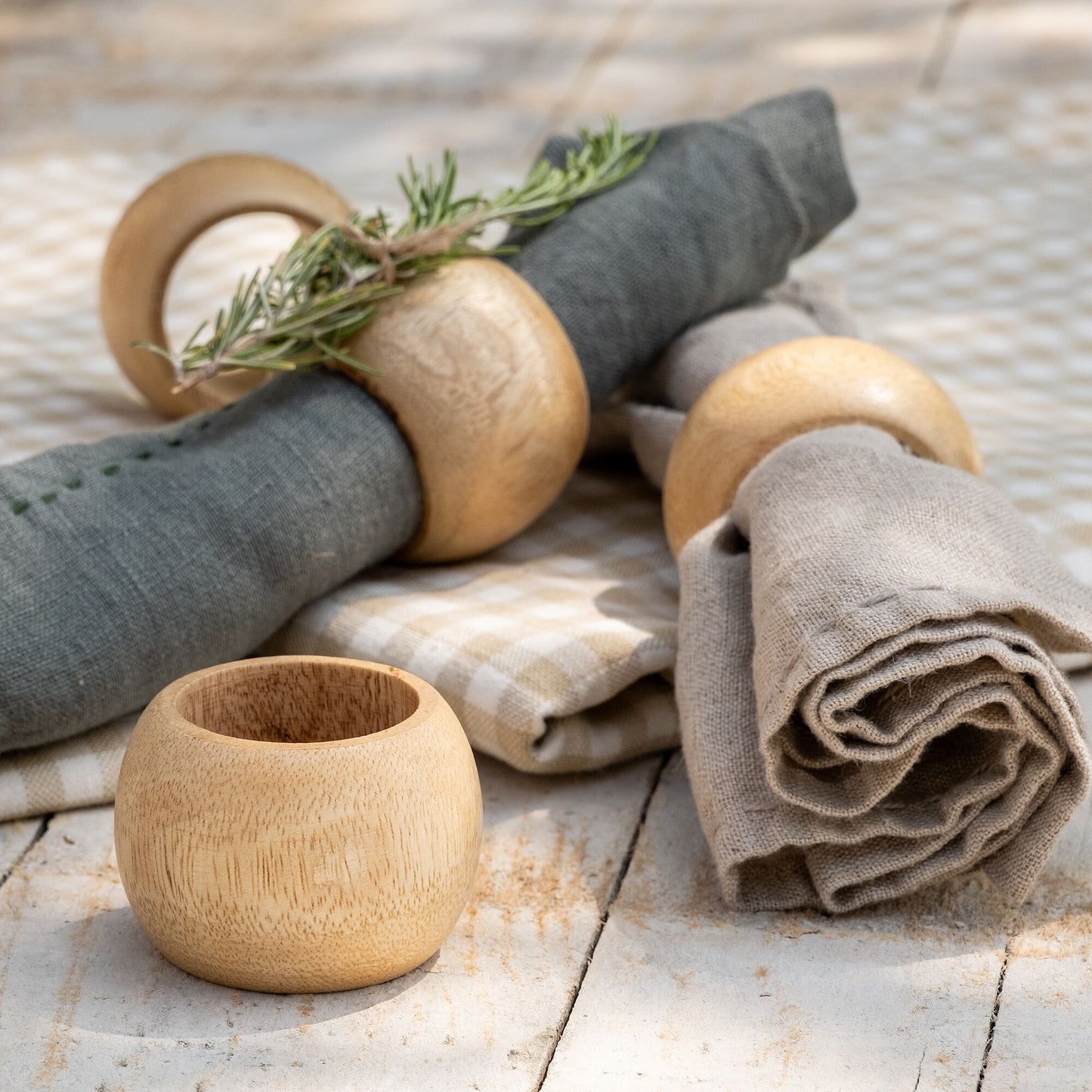 RONDO - Lot de 4 ronds de serviette en bois de manguier - naturel