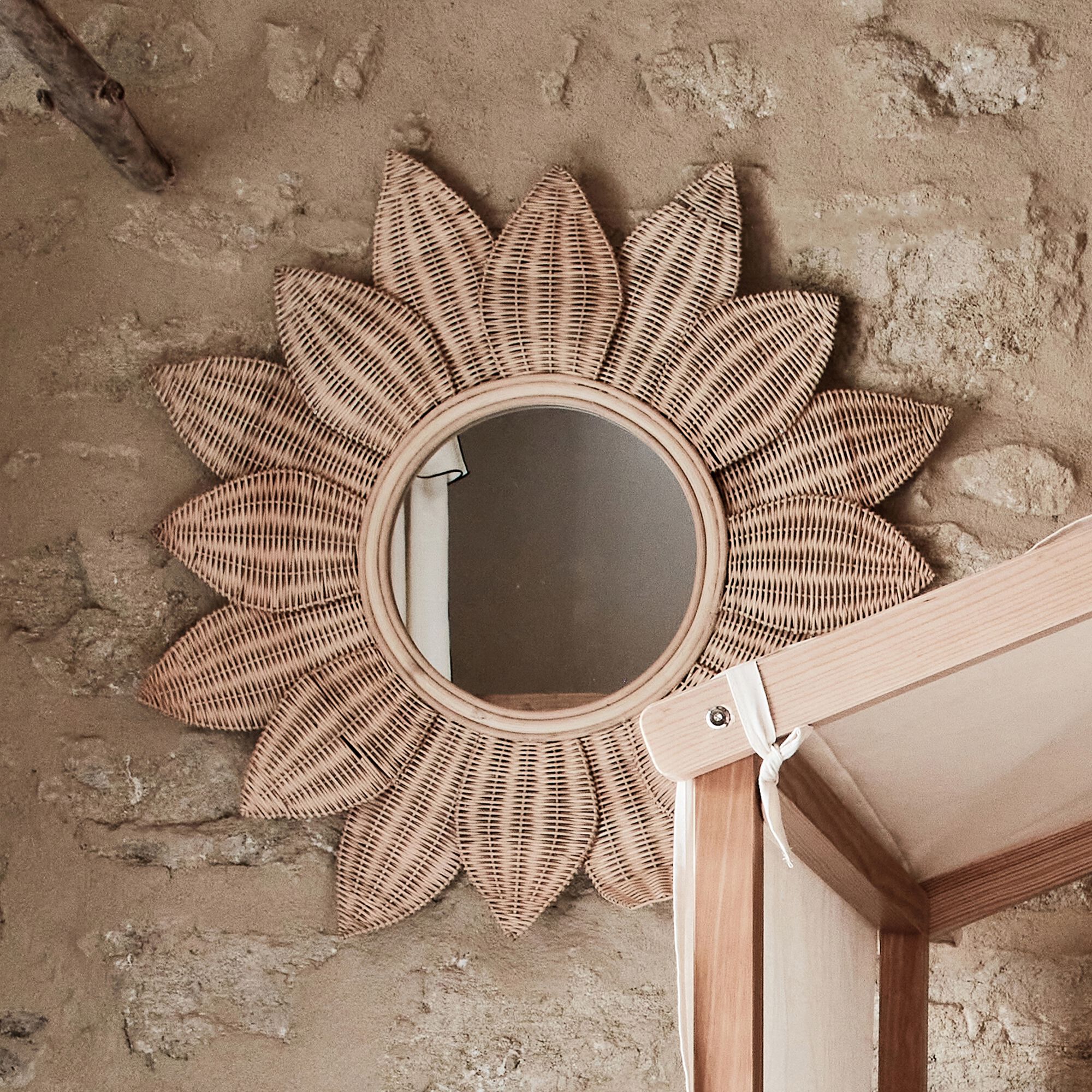 FLOURO - Miroir fleur en rotin - naturel d80cm