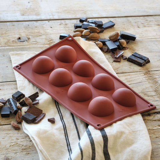 SILIKOMART - Lot de 8 moules demi-sphère en silicone platinium - marron