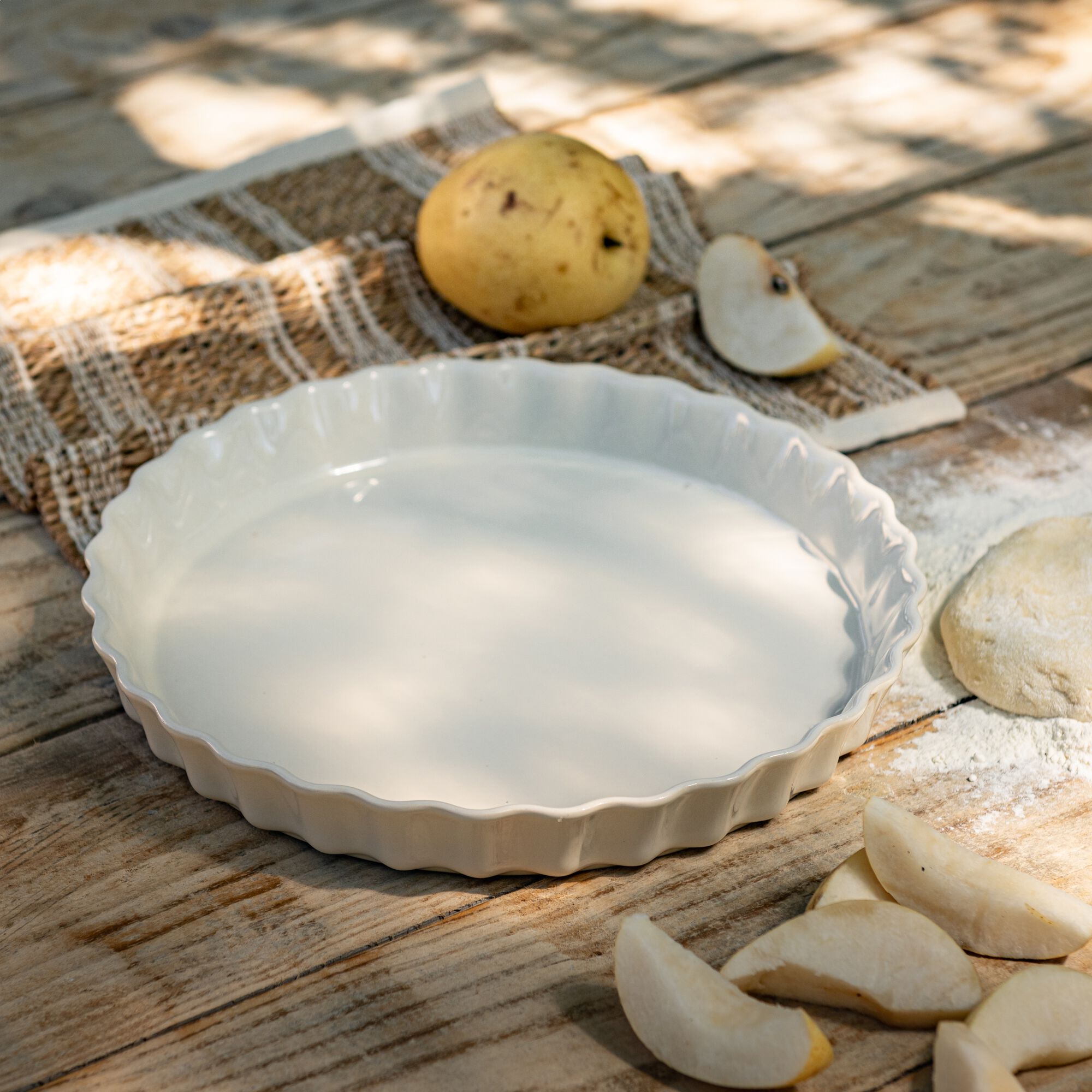 EMILE HENRY - Moule à tarte en céramique D31cm - beige