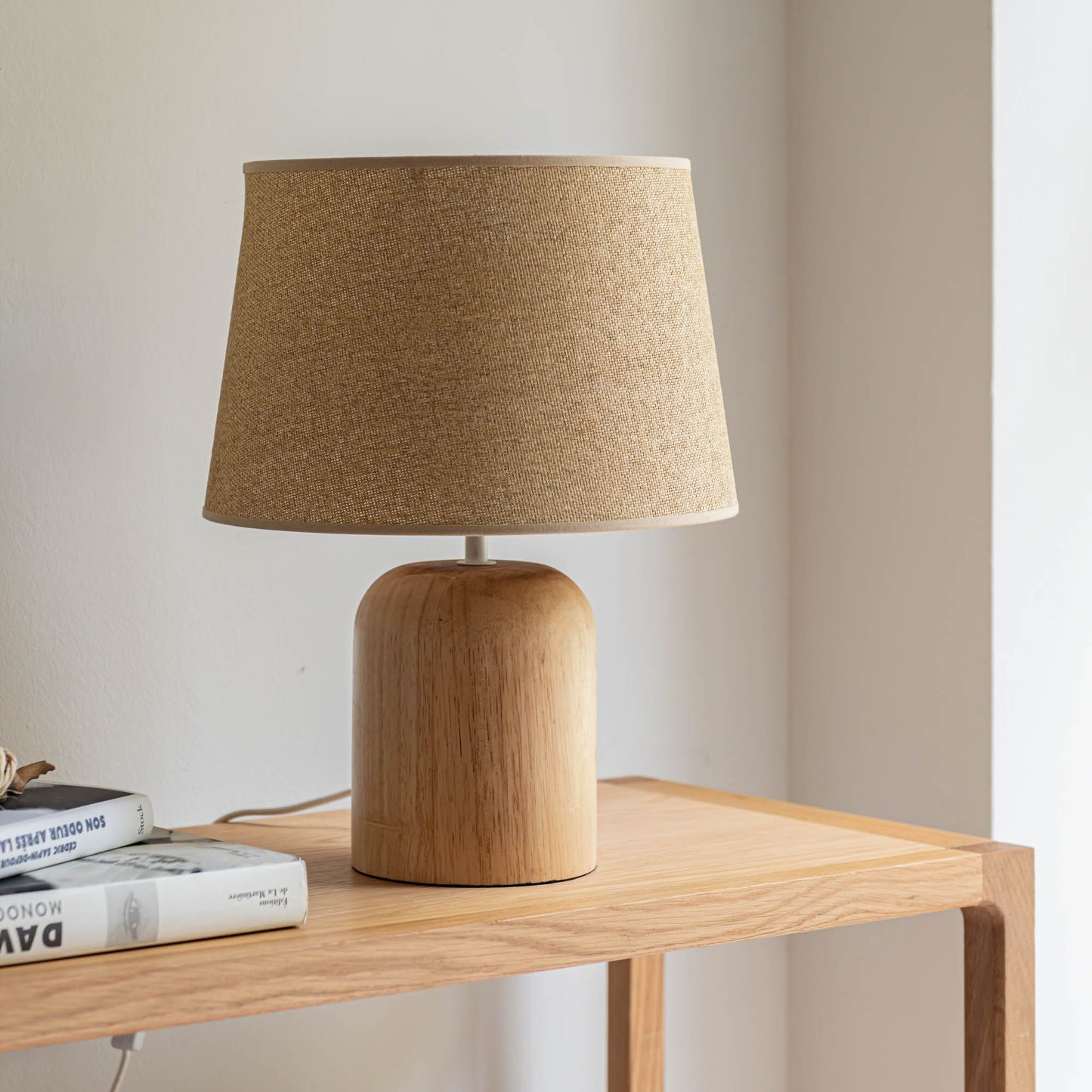 VATHIA - Pied de lampe électrifiée en bois d'hévéa D14cm - naturel