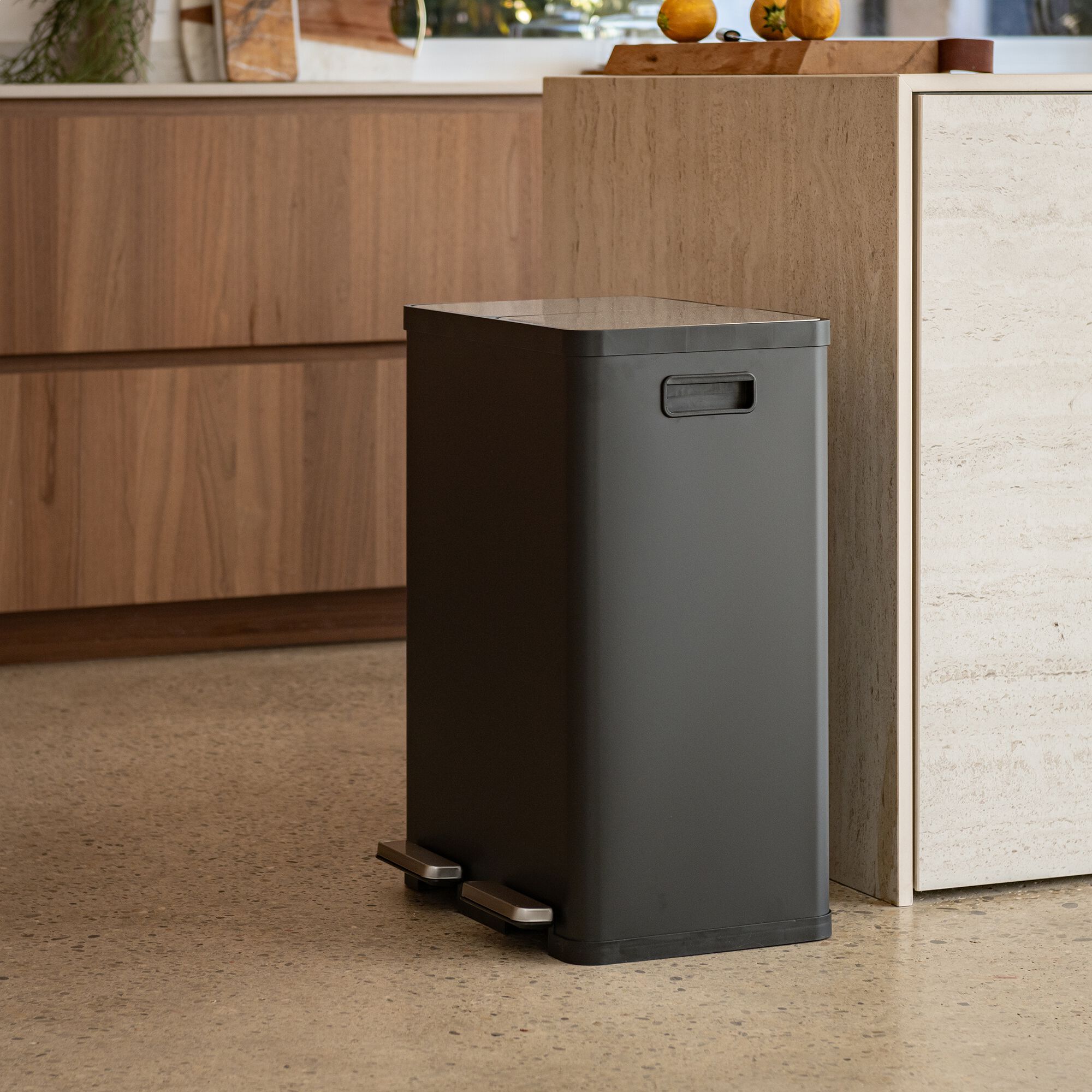 LUDER - Poubelle de tri double en plastique 2x30L - noir