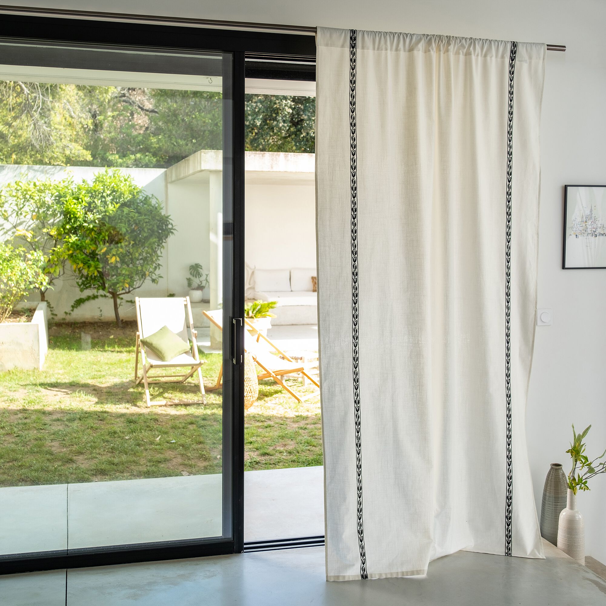 KISSOS - Rideau passe-tringle en coton motif Kissos 140x250cm - blanc