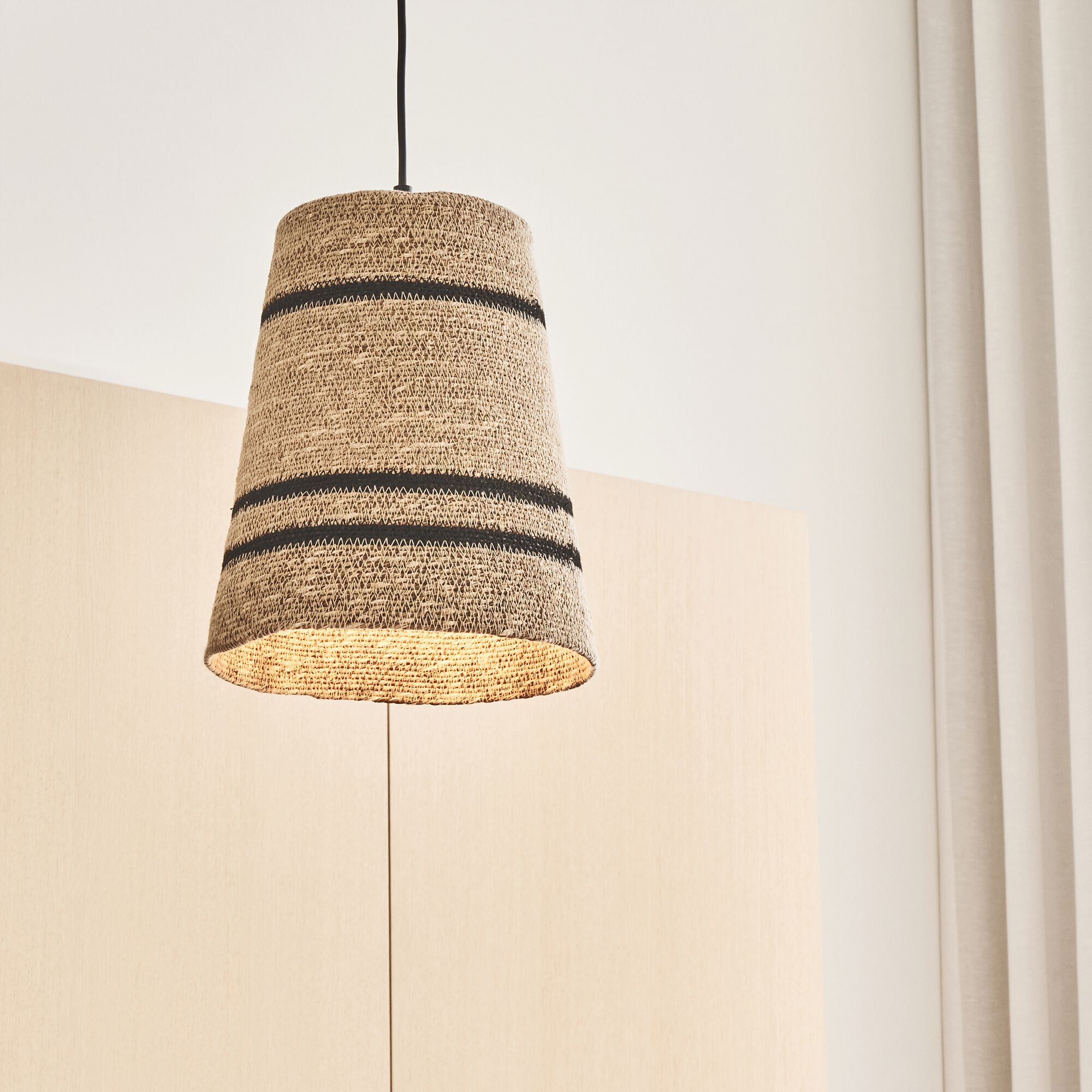 GIENS - Suspension électrifiée en jonc de mer D25cm - naturel