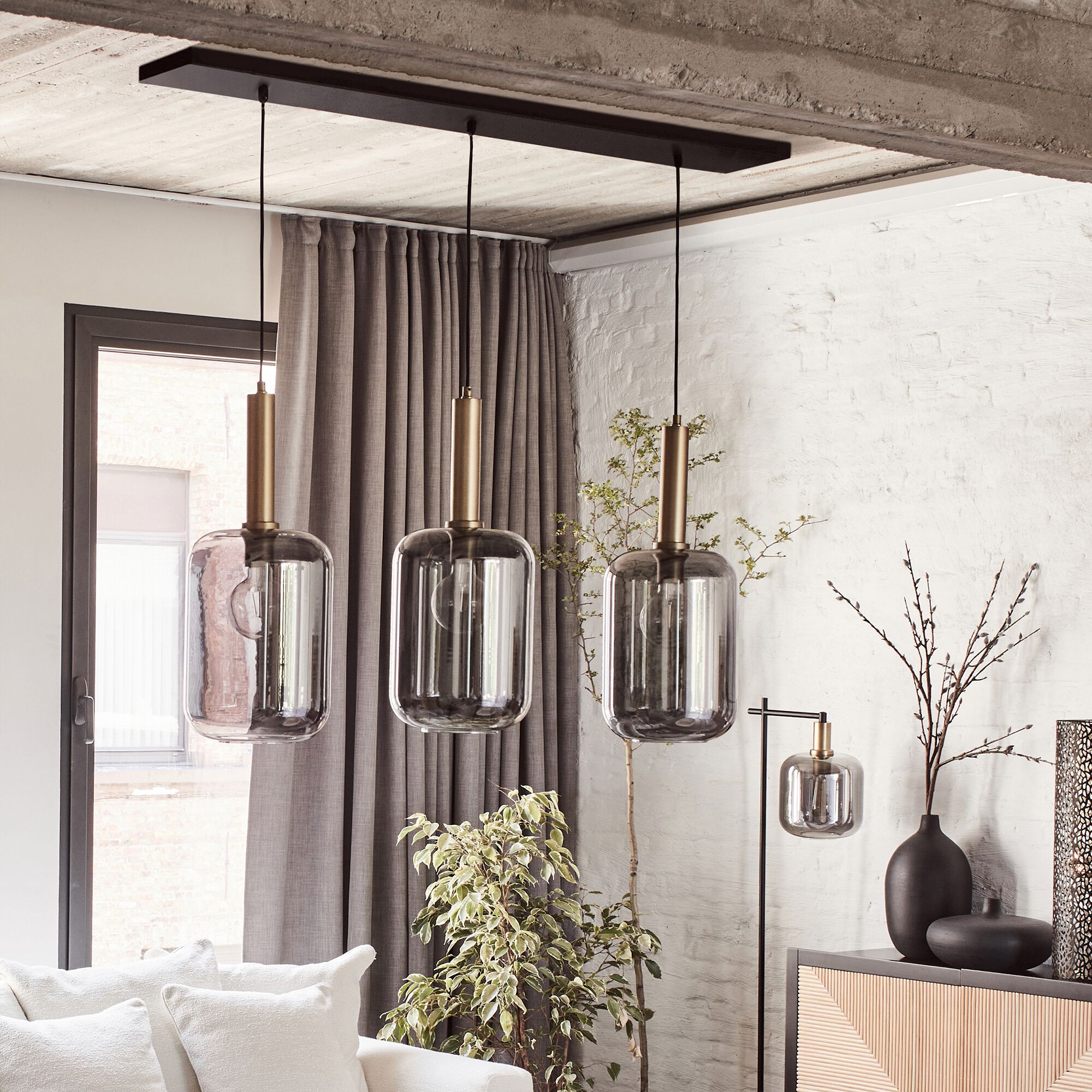 JOANET - Suspension en acier à 3 globes en verre fumé - noir