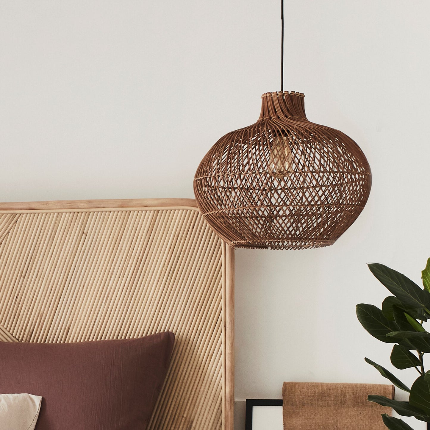 NAIA - Suspension non électrifiée en rotin et fer - naturel D46cm