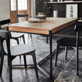 ENDOUME - Table de repas extensible en pin massif avec piètement noir - bois clair (6 à 8 places)