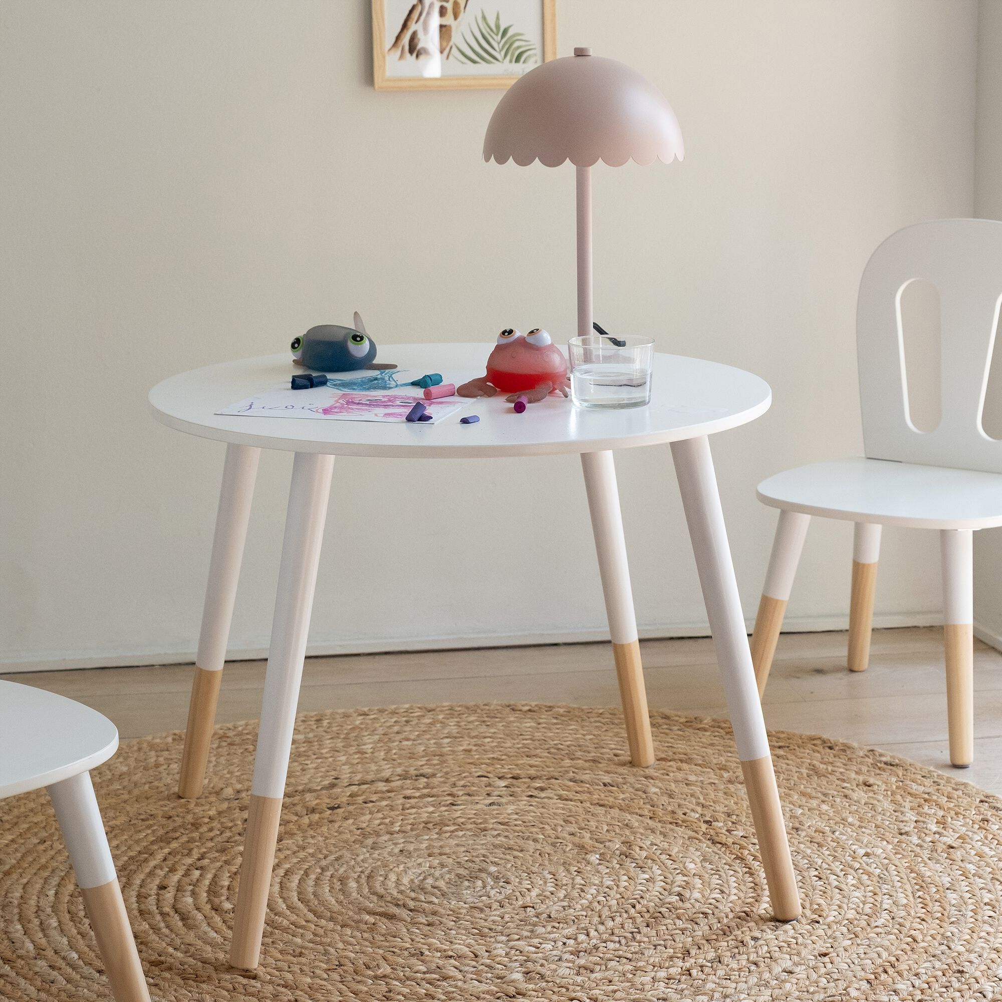 LOULOU - Table enfant en bois D60x47,7cm - blanc