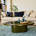LAURO - Table basse organique en béton L115cm - vert cèdre