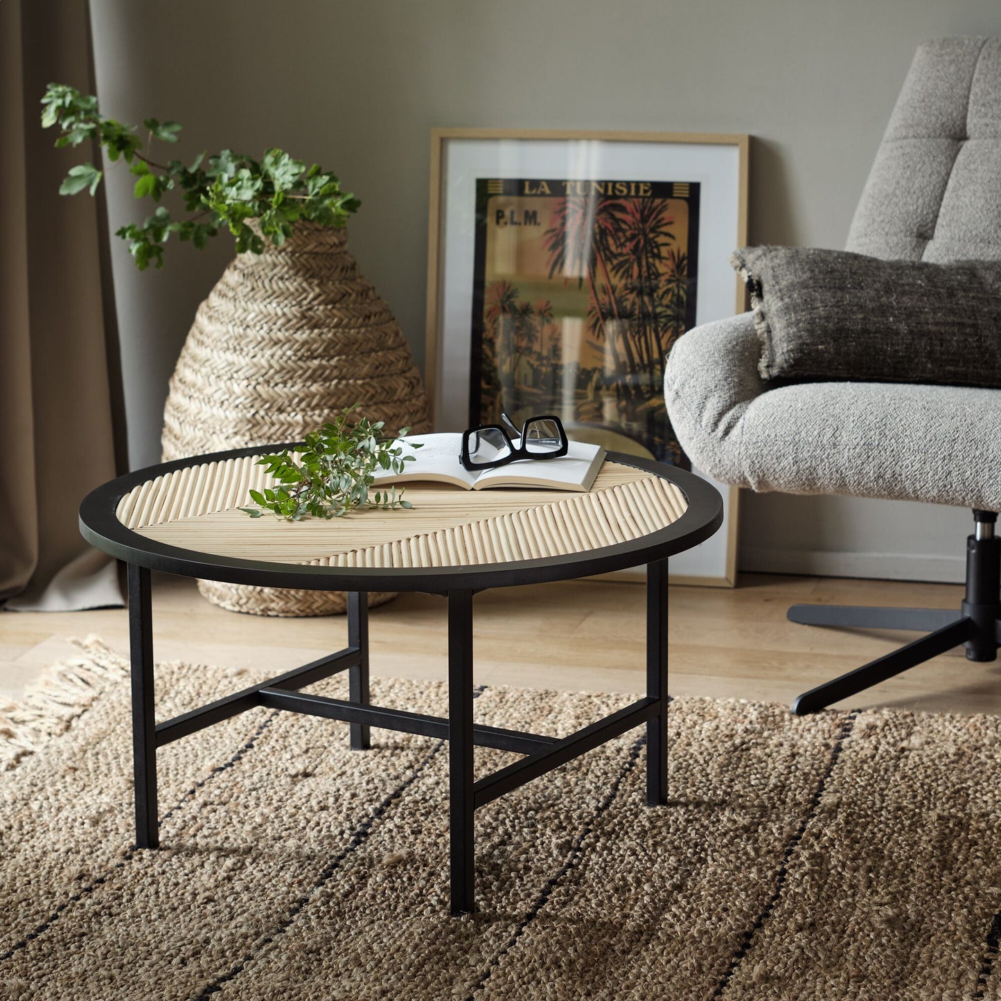 TANU - Table basse en bois - noir