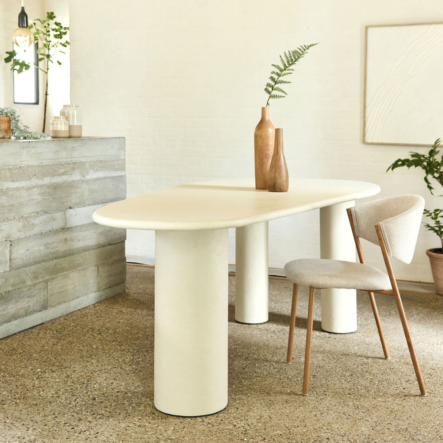ROZATA - Table de repas organique en bois - blanc écru (8 à 10 places)