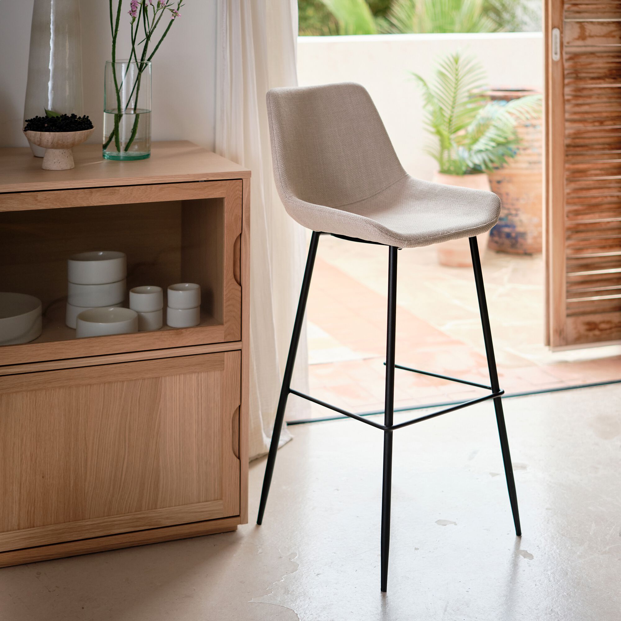 GEDEON - Tabouret haut de repas en tissu H75cm - gris